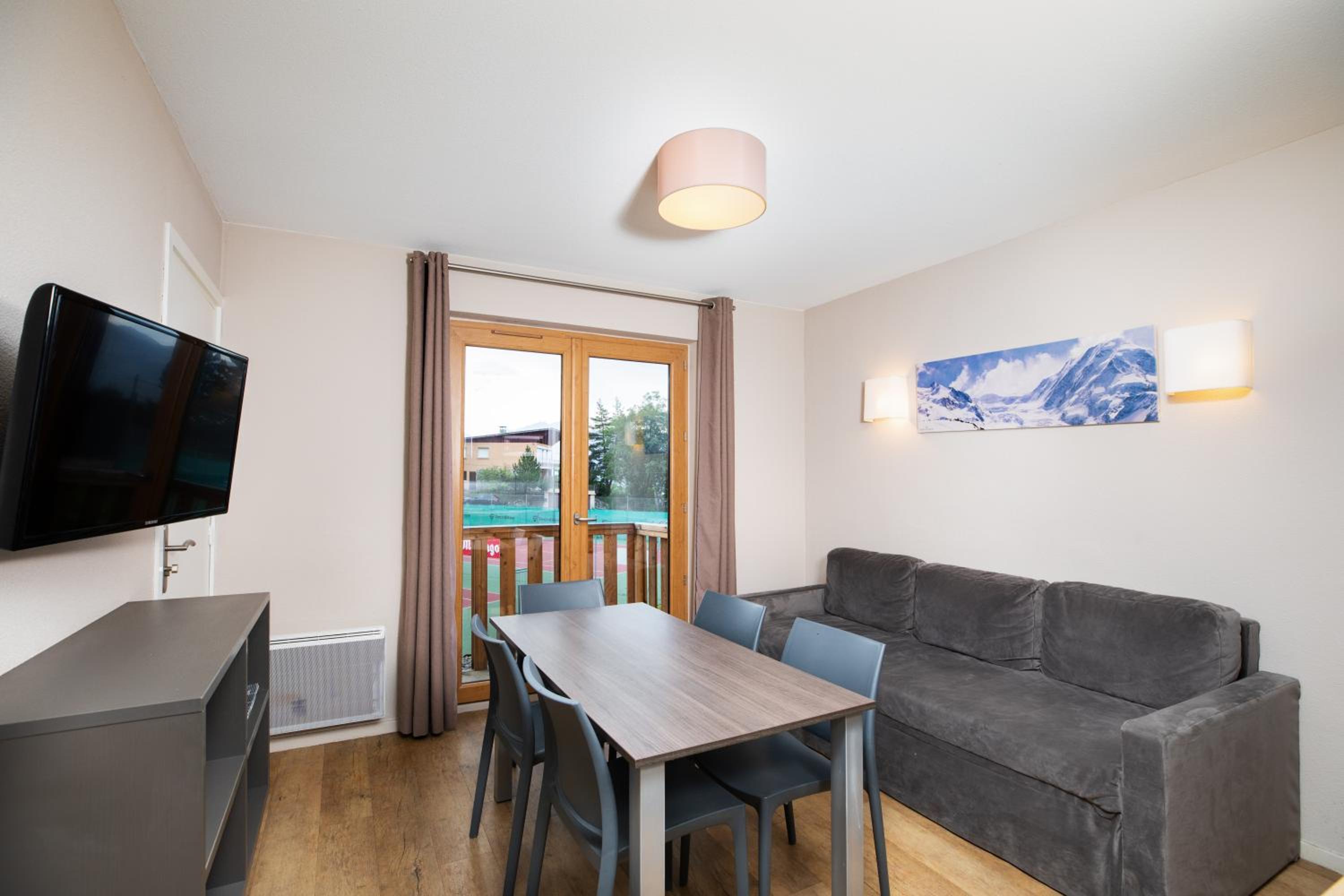 Studio (4 Adults) - Photo 7