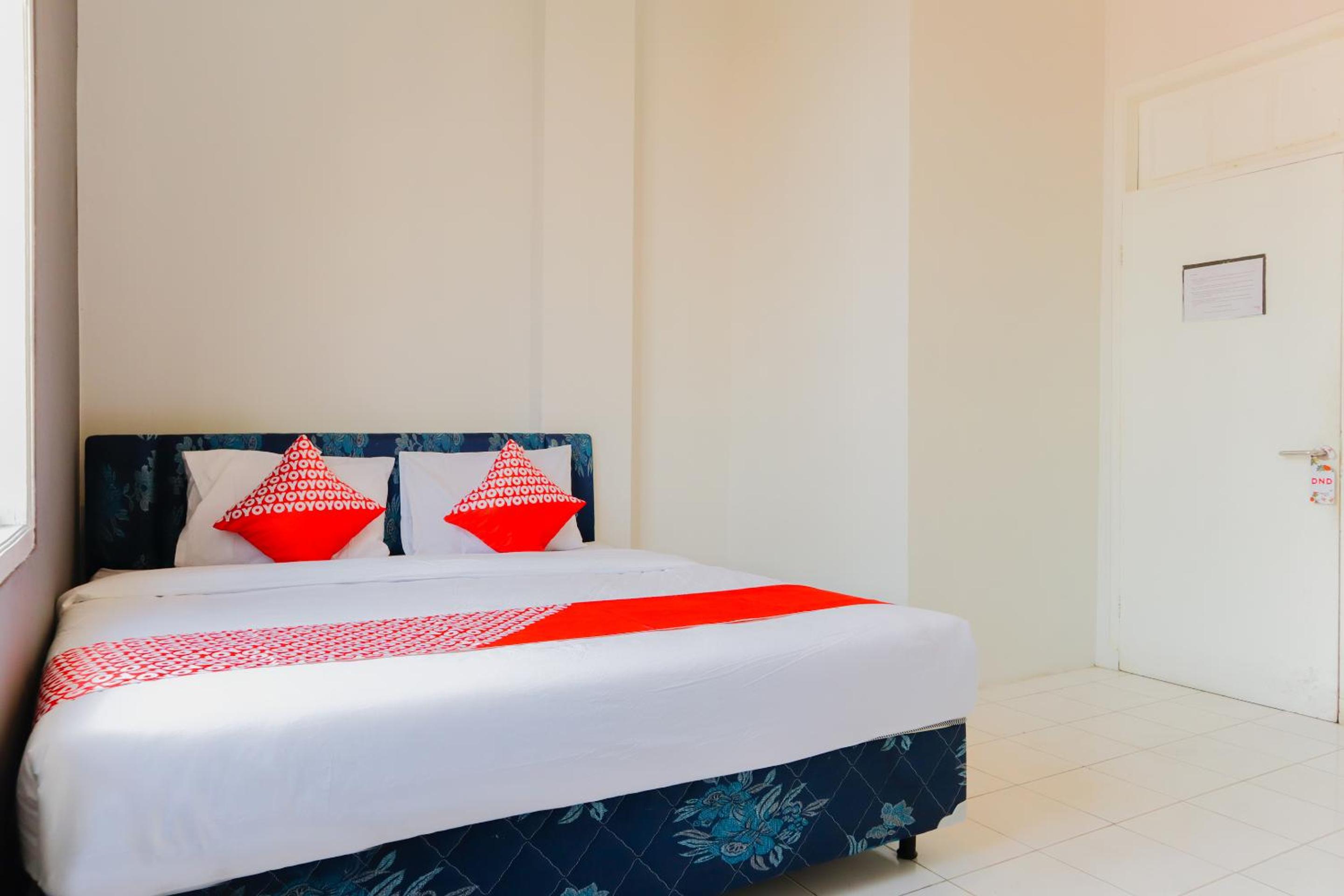 Standard Double Room - Photo 2