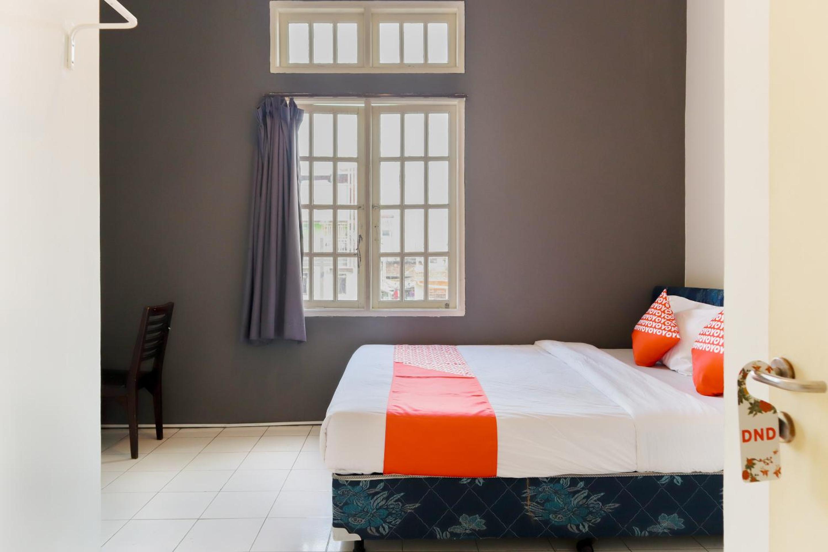 Standard Double Room - Photo 4