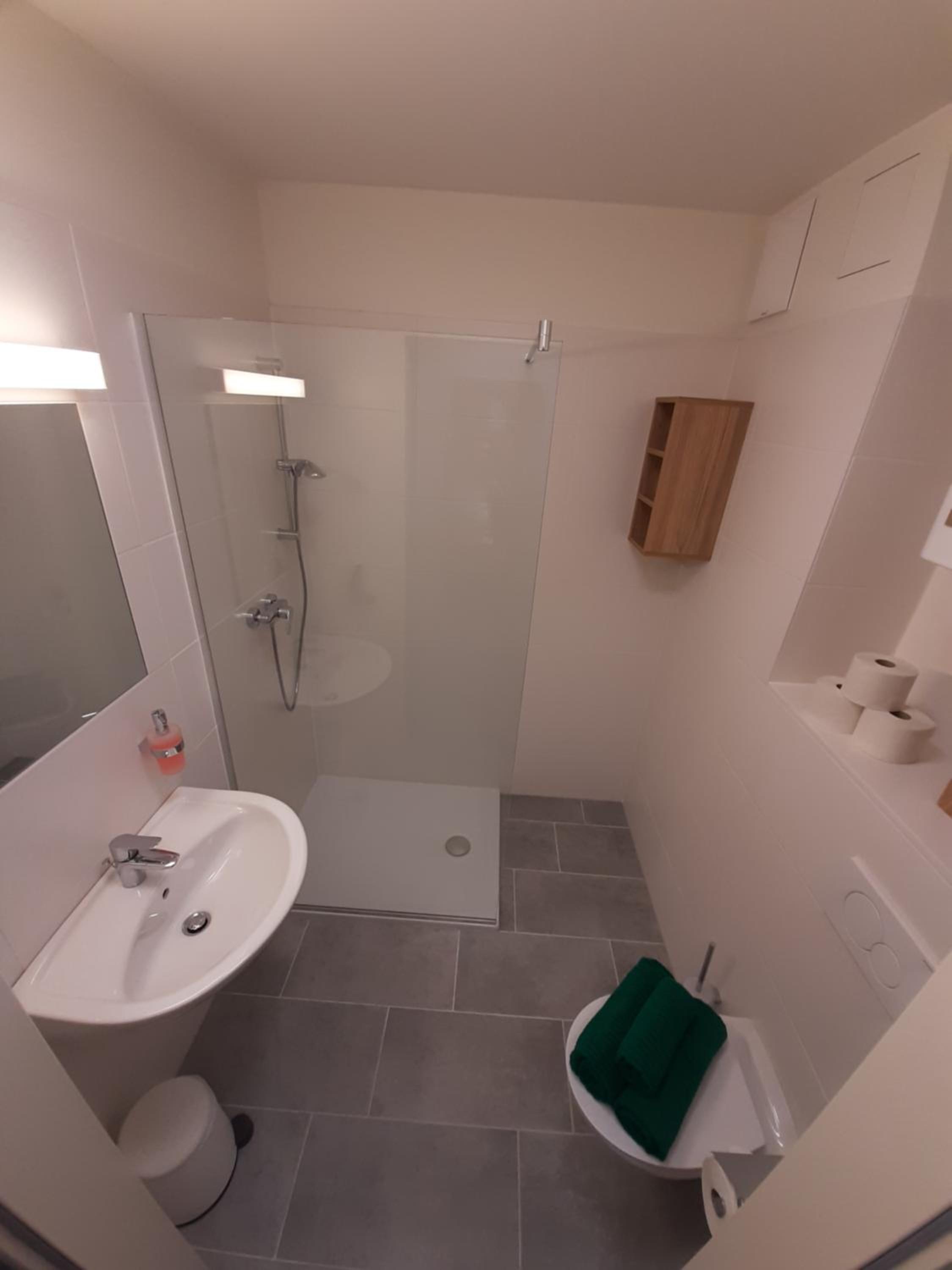 Budget Double Room photo 3