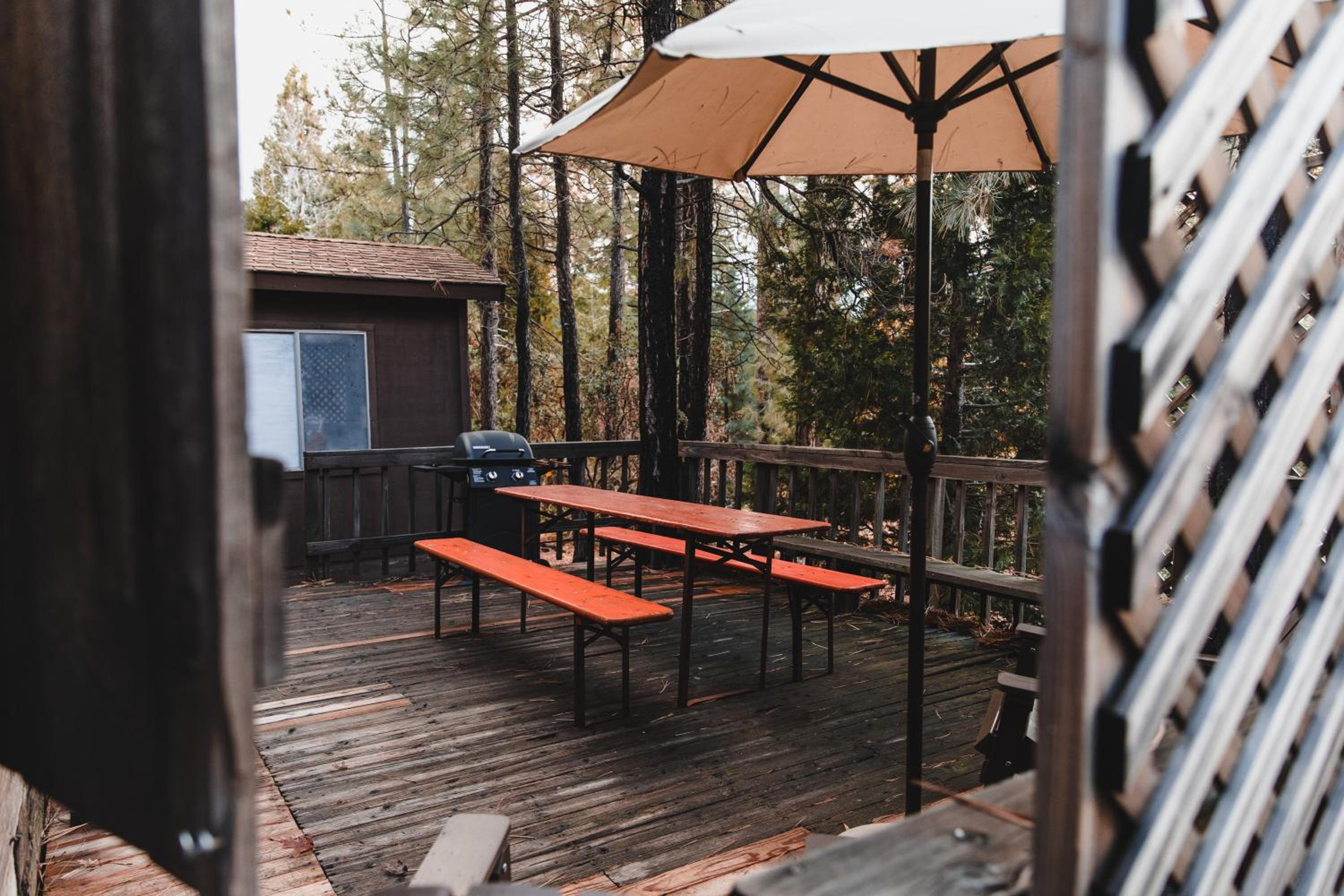 Deluxe Bungalow - Photo 13
