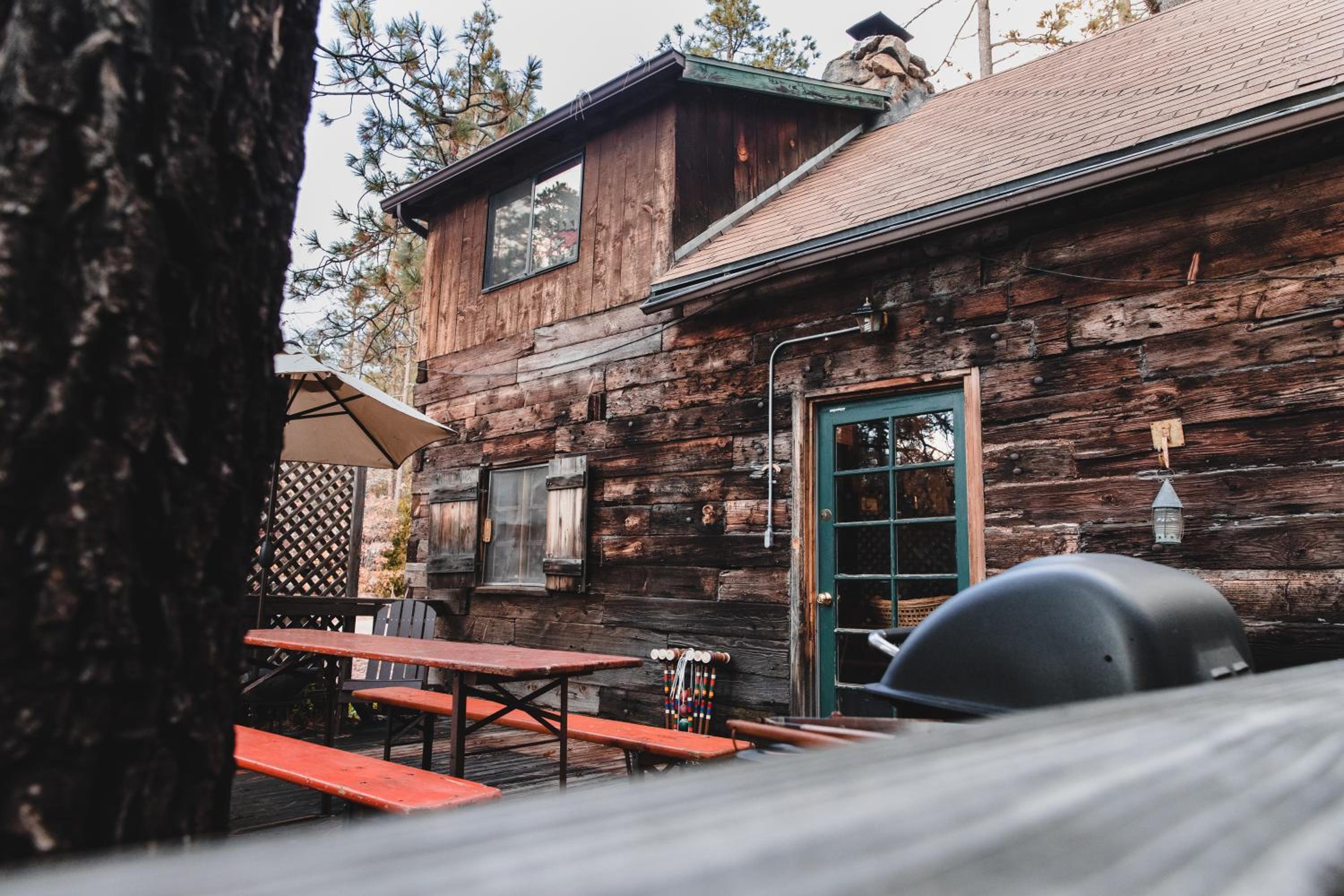 Deluxe Bungalow - Photo 11