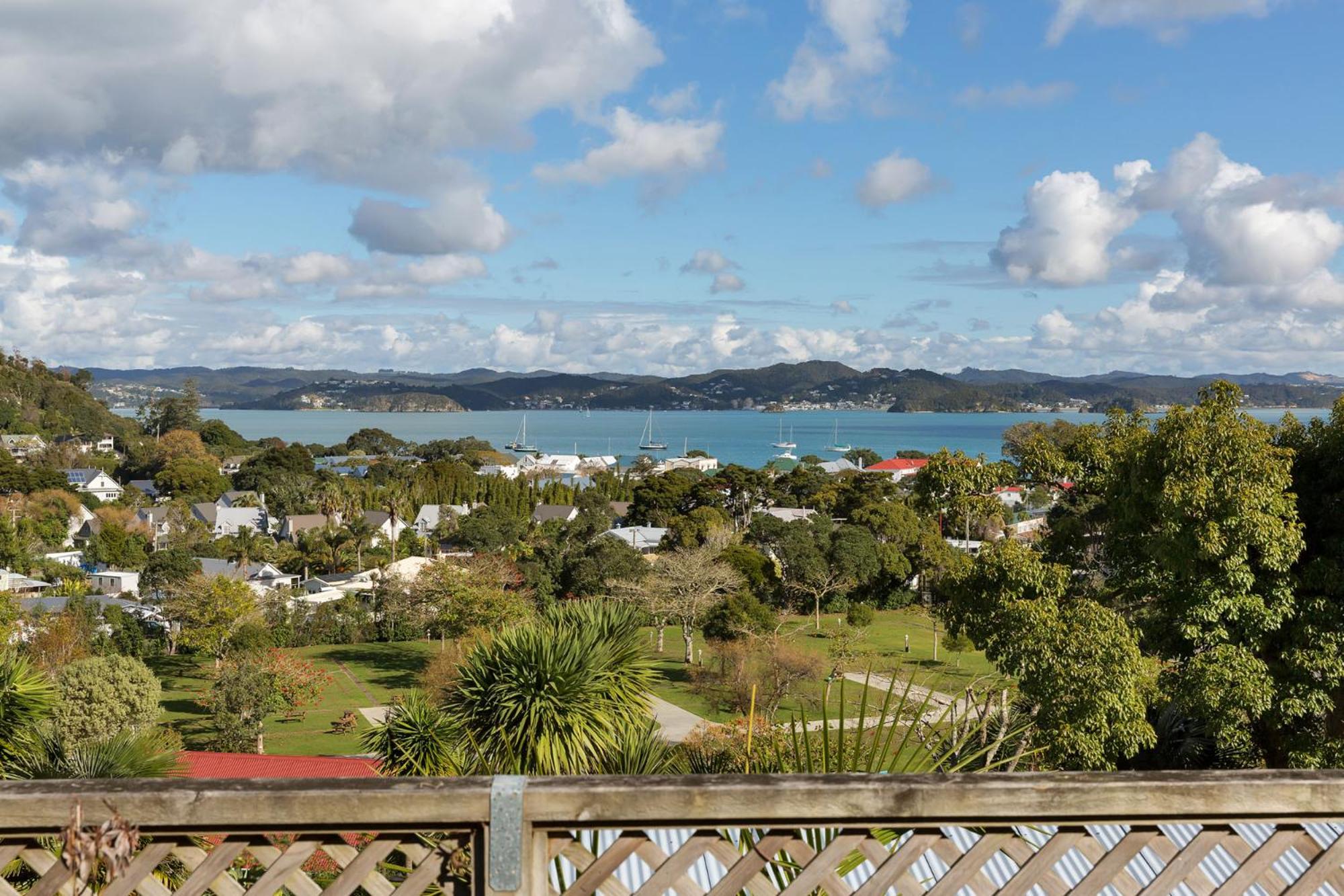 Two Bedroom Bay View Villa - Photo 5