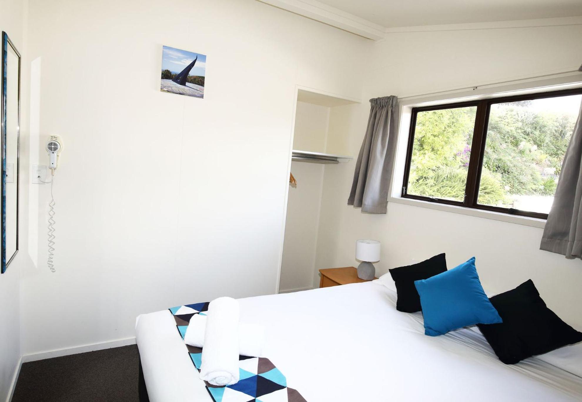 Two Bedroom Bay View Villa - Photo 12