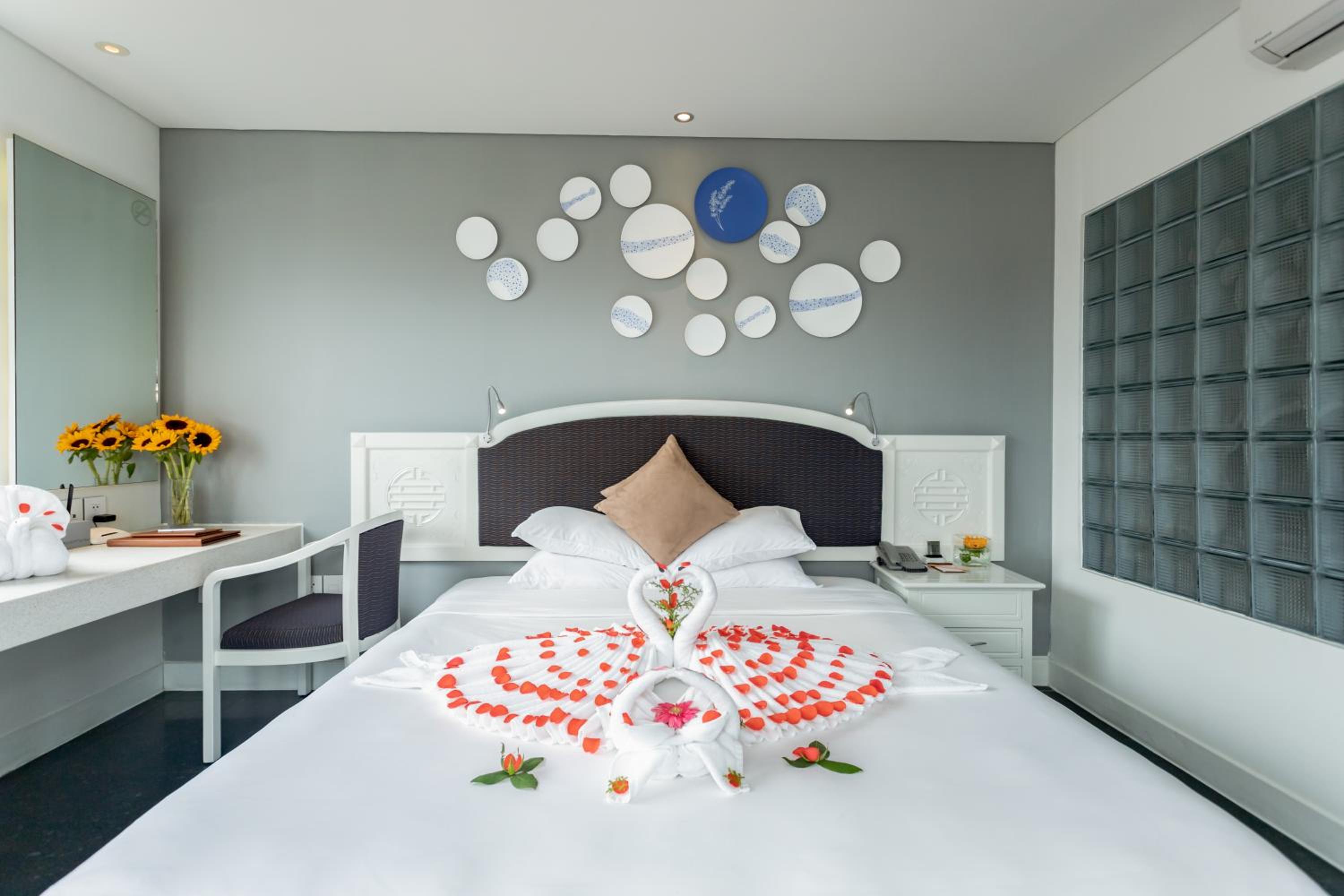 Deluxe Double or Twin Room - Photo 4