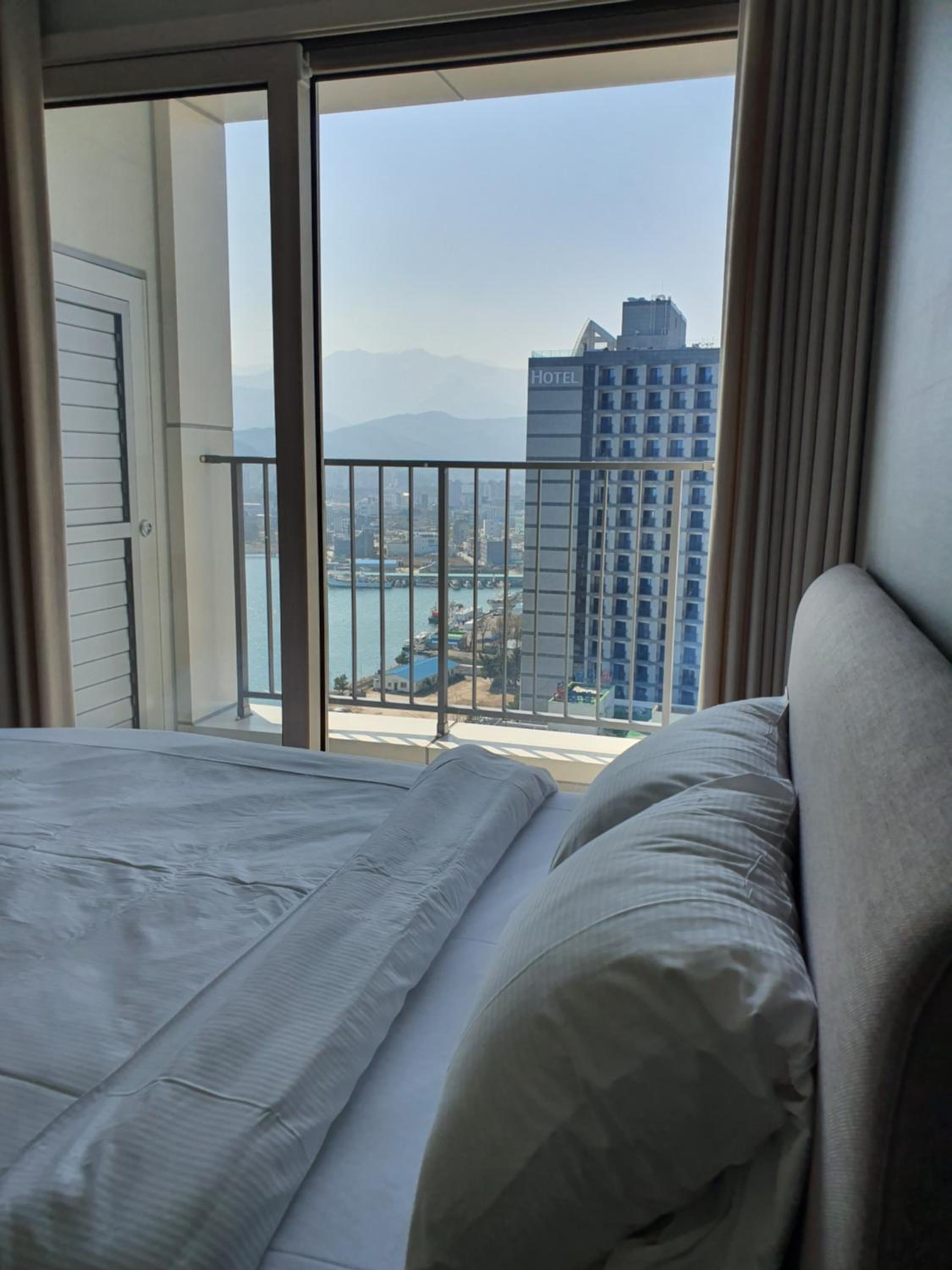 Double Room with Mountain View - Photo 8