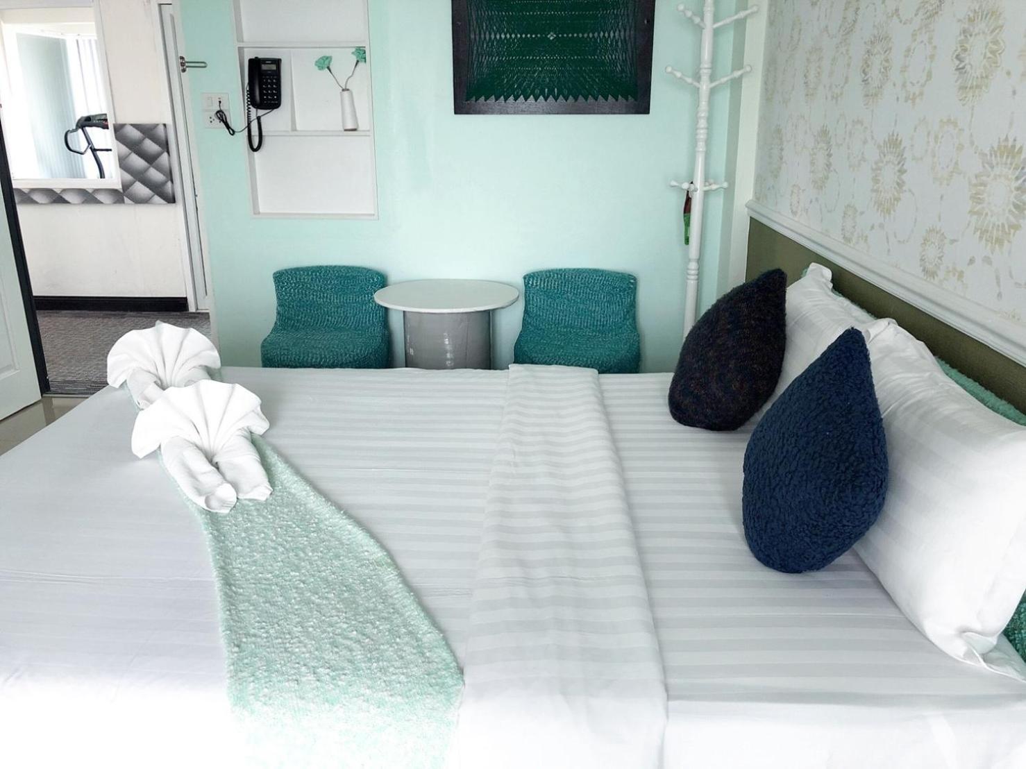 Superior Double or Twin Room photo 2