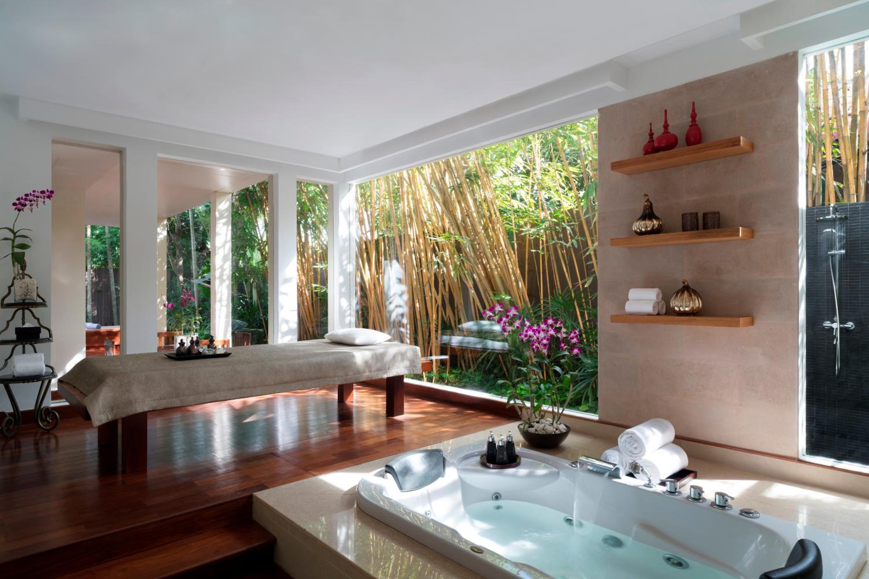 Family Pool Suite photo 3