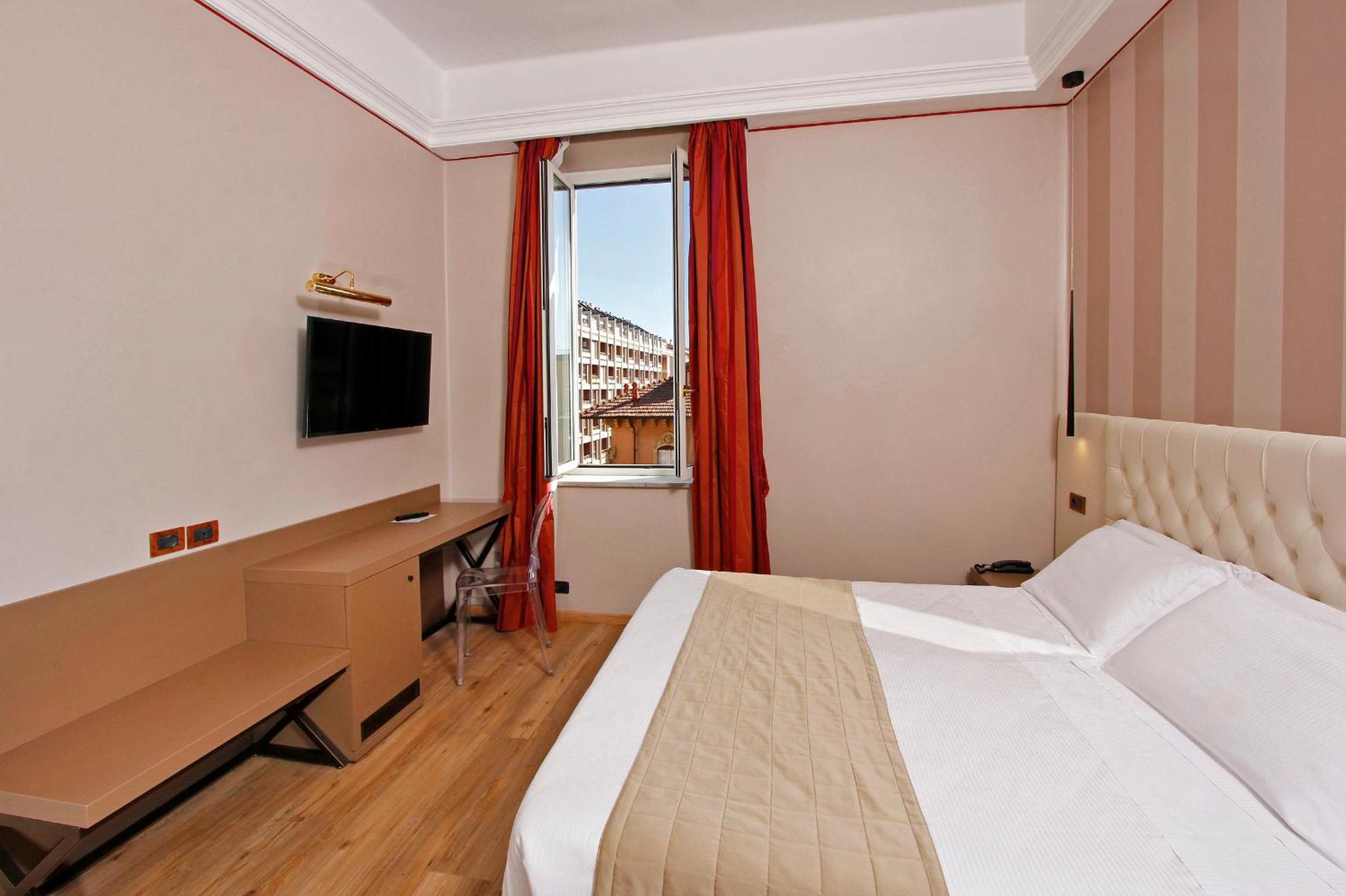 Superior Quadruple Room photo 2