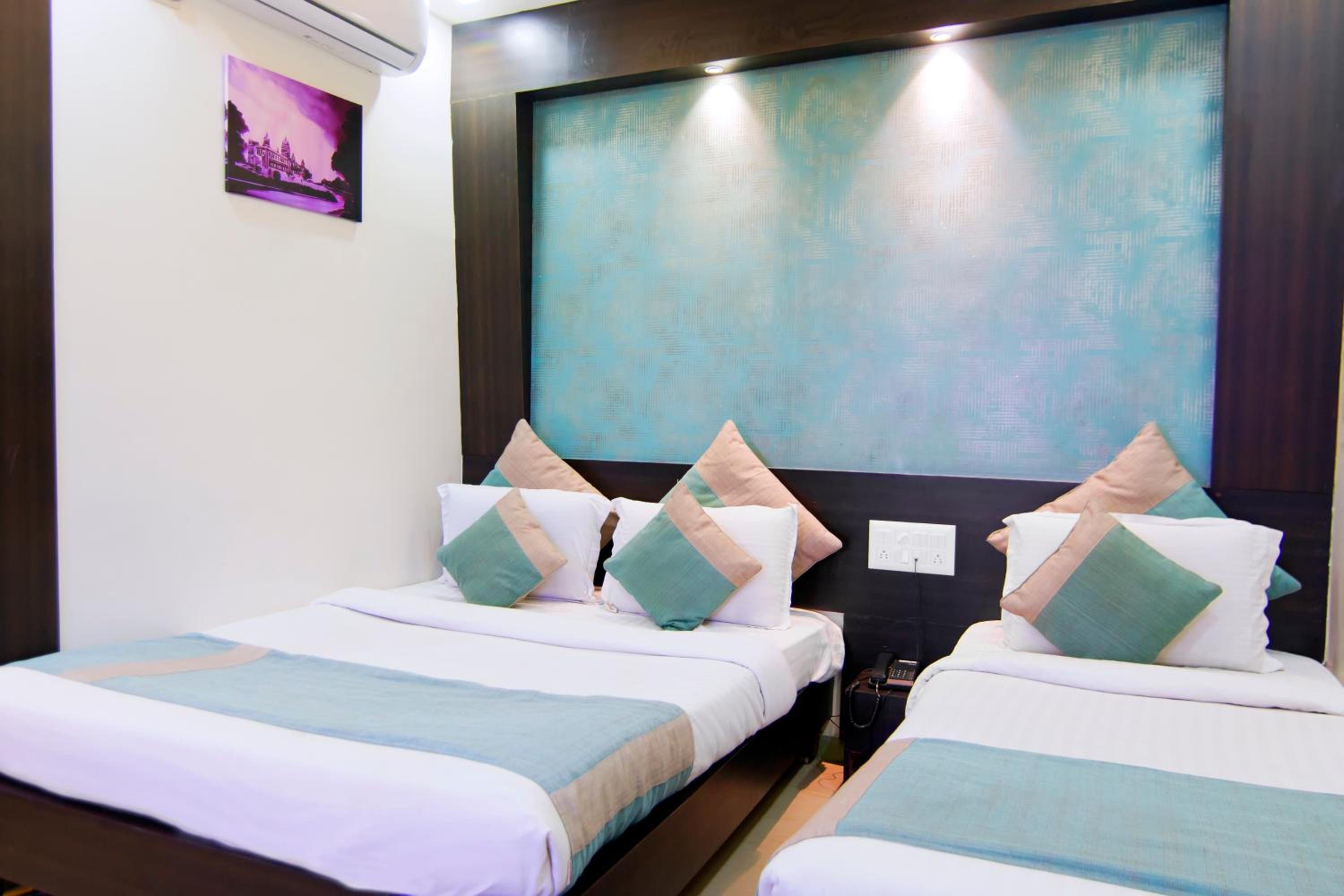 Superior Triple Room photo 1