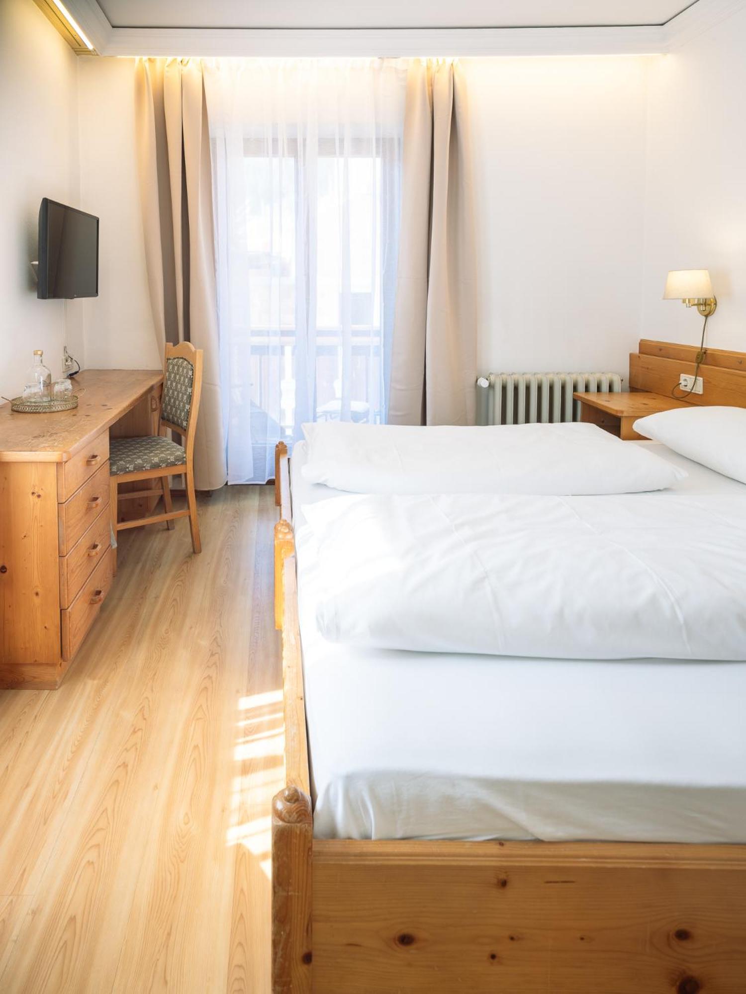 Double Room with Balcony photo 2