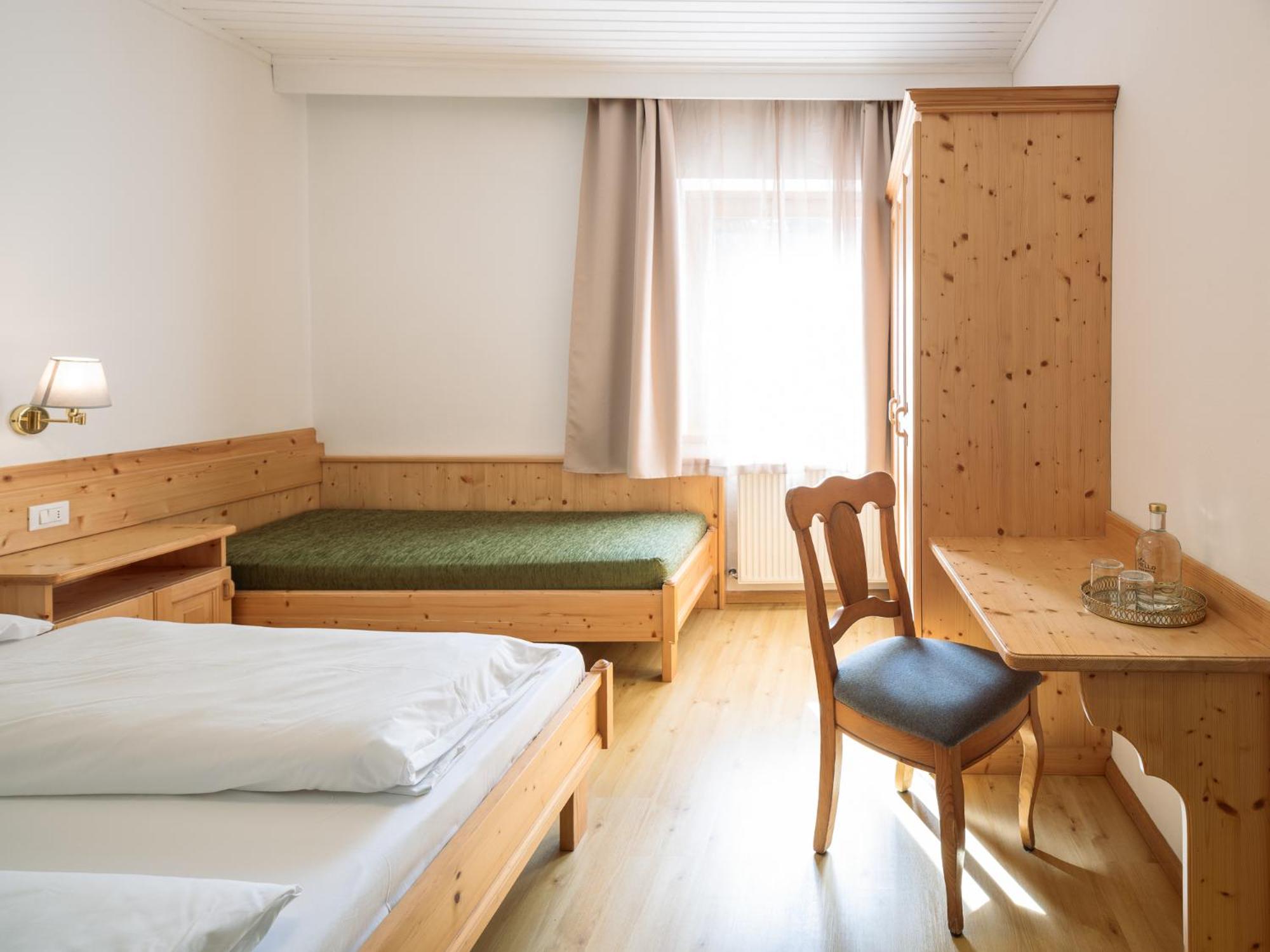 Triple Room photo 2