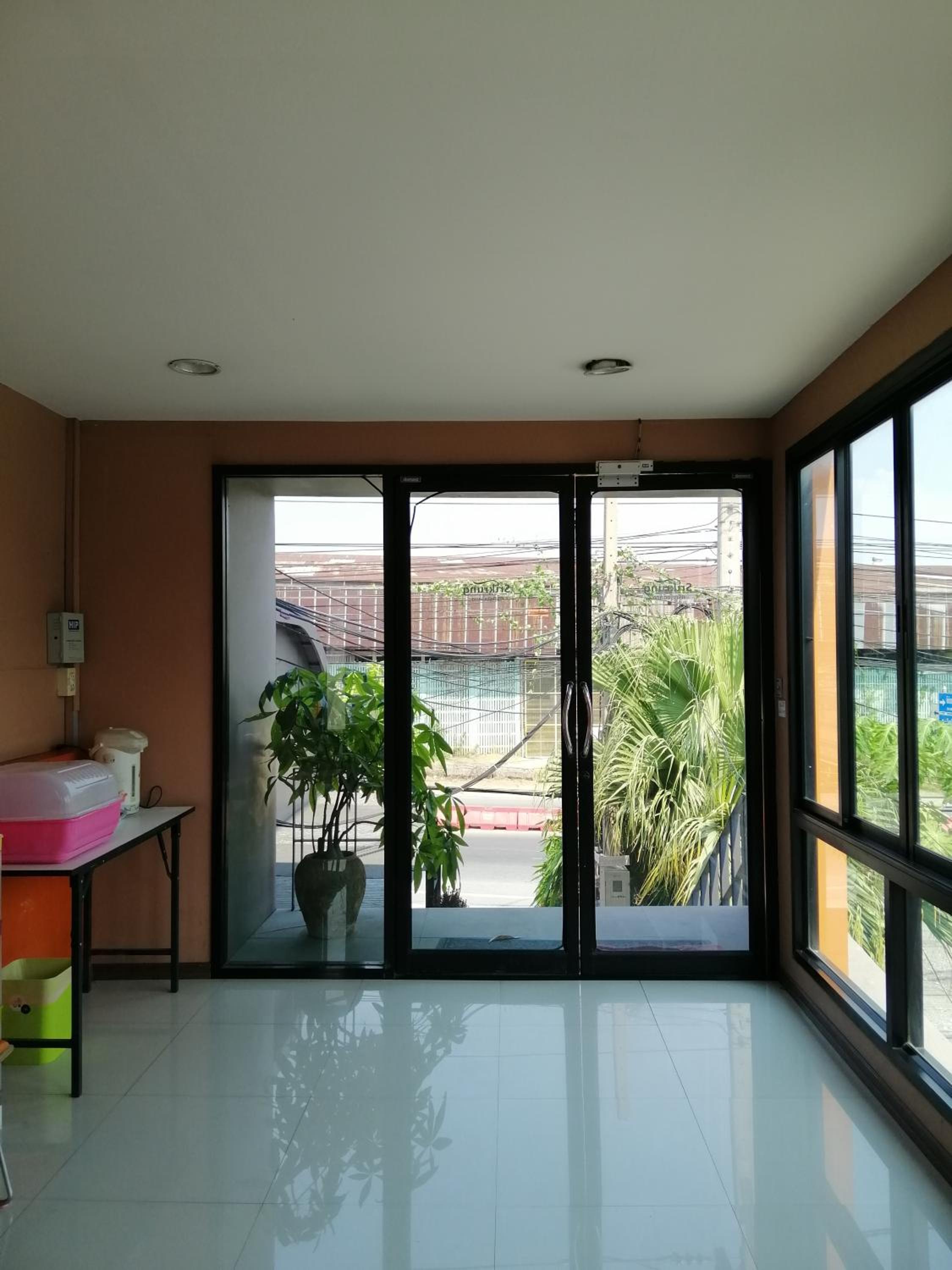 Deluxe Room (2 Adults + 1 Child) - Photo 20