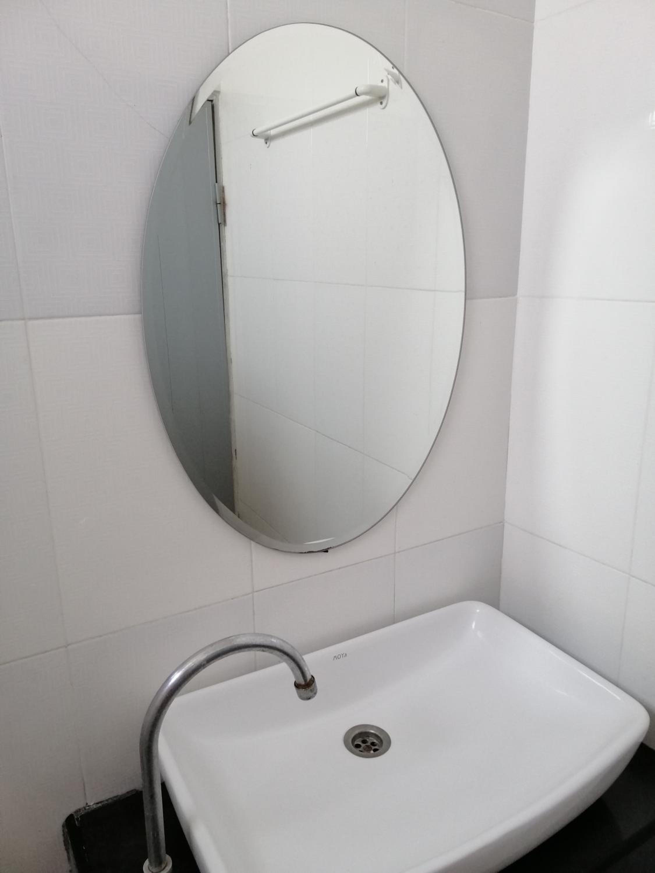 Deluxe Room (2 Adults + 1 Child) - Photo 22