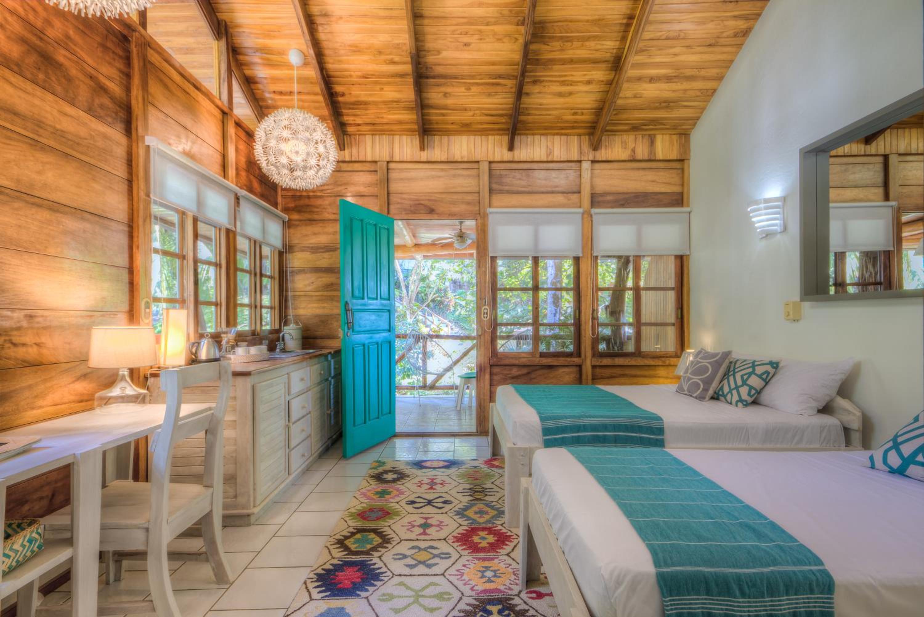 Deluxe Bungalow