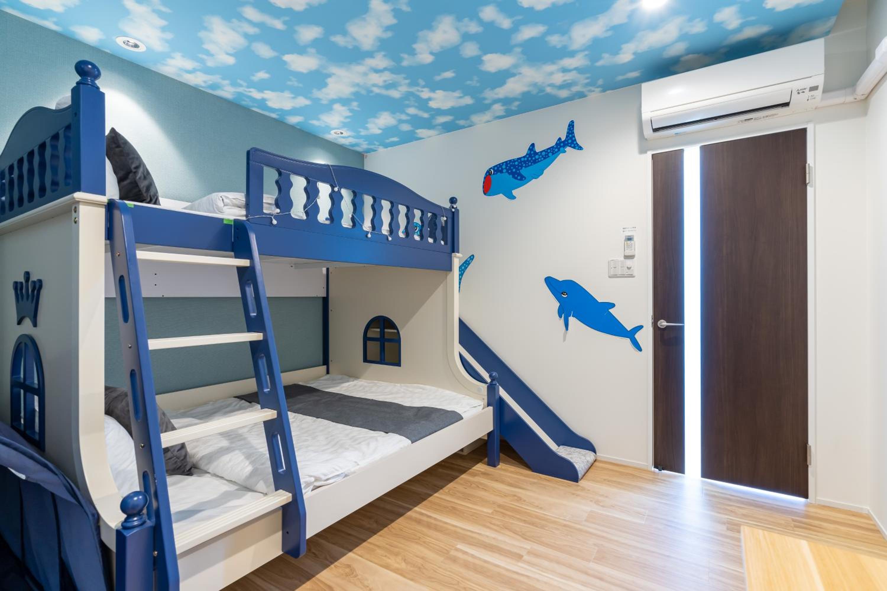 Villa with Sea View - Photo 31