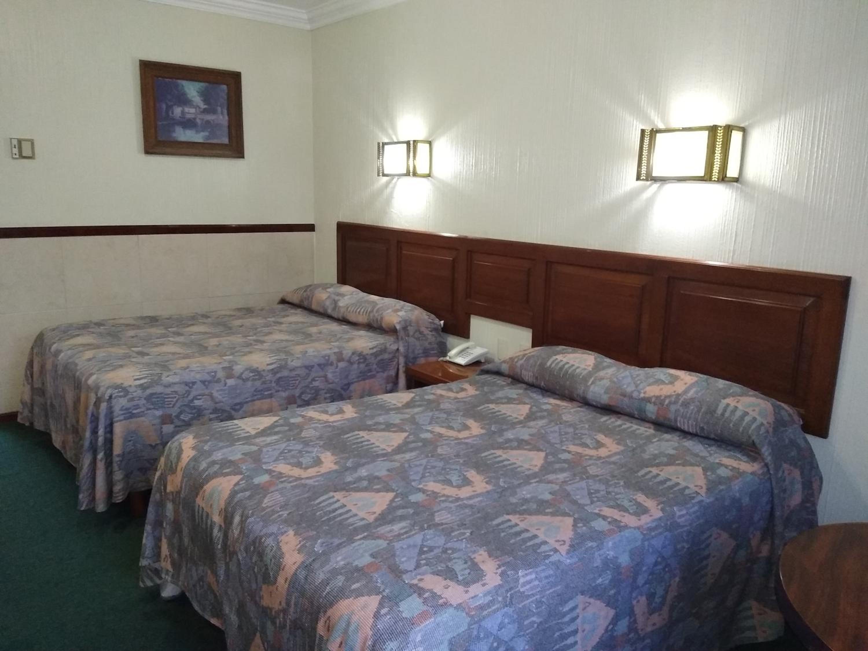 Twin Room photo 2