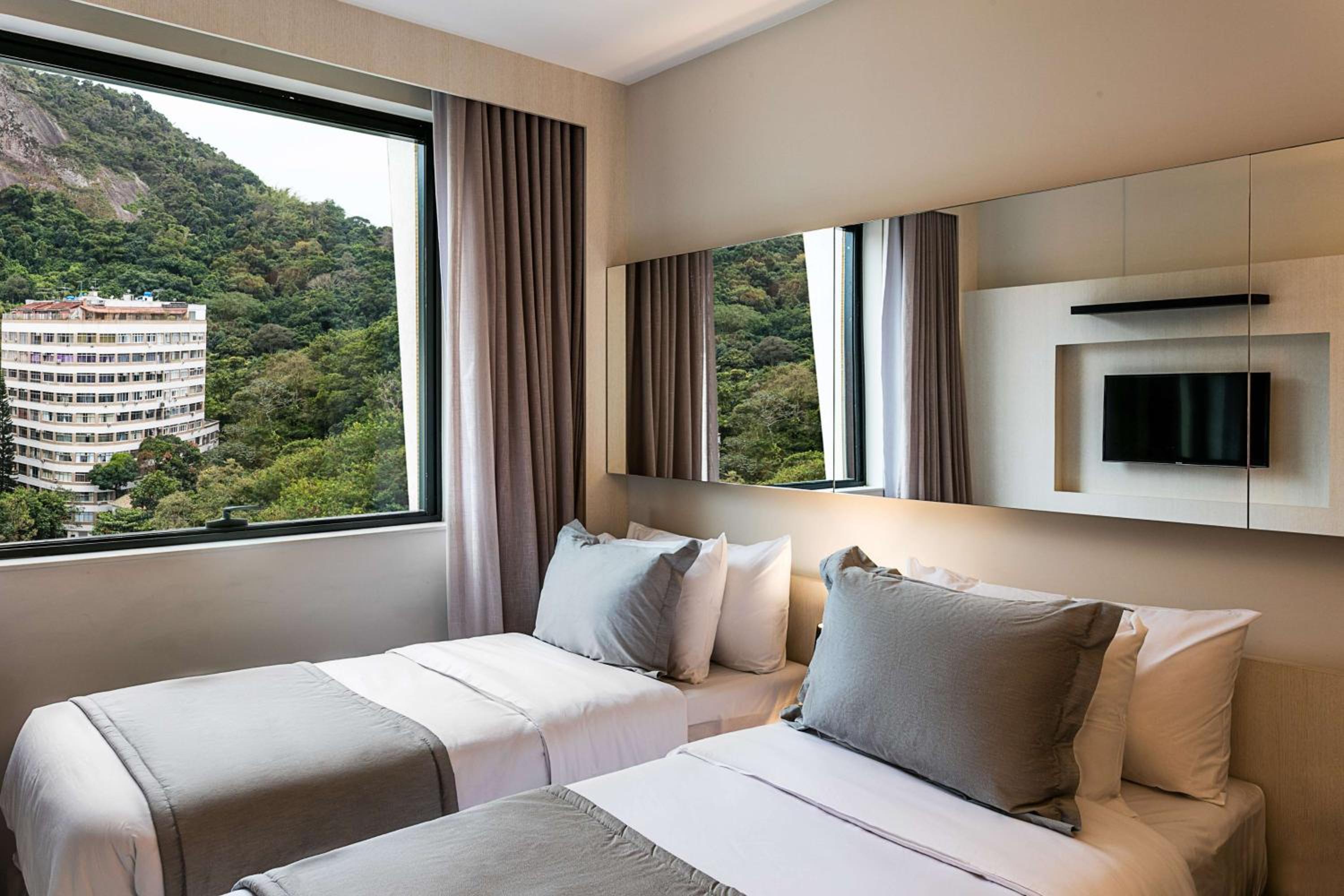 Deluxe Twin Room photo 1