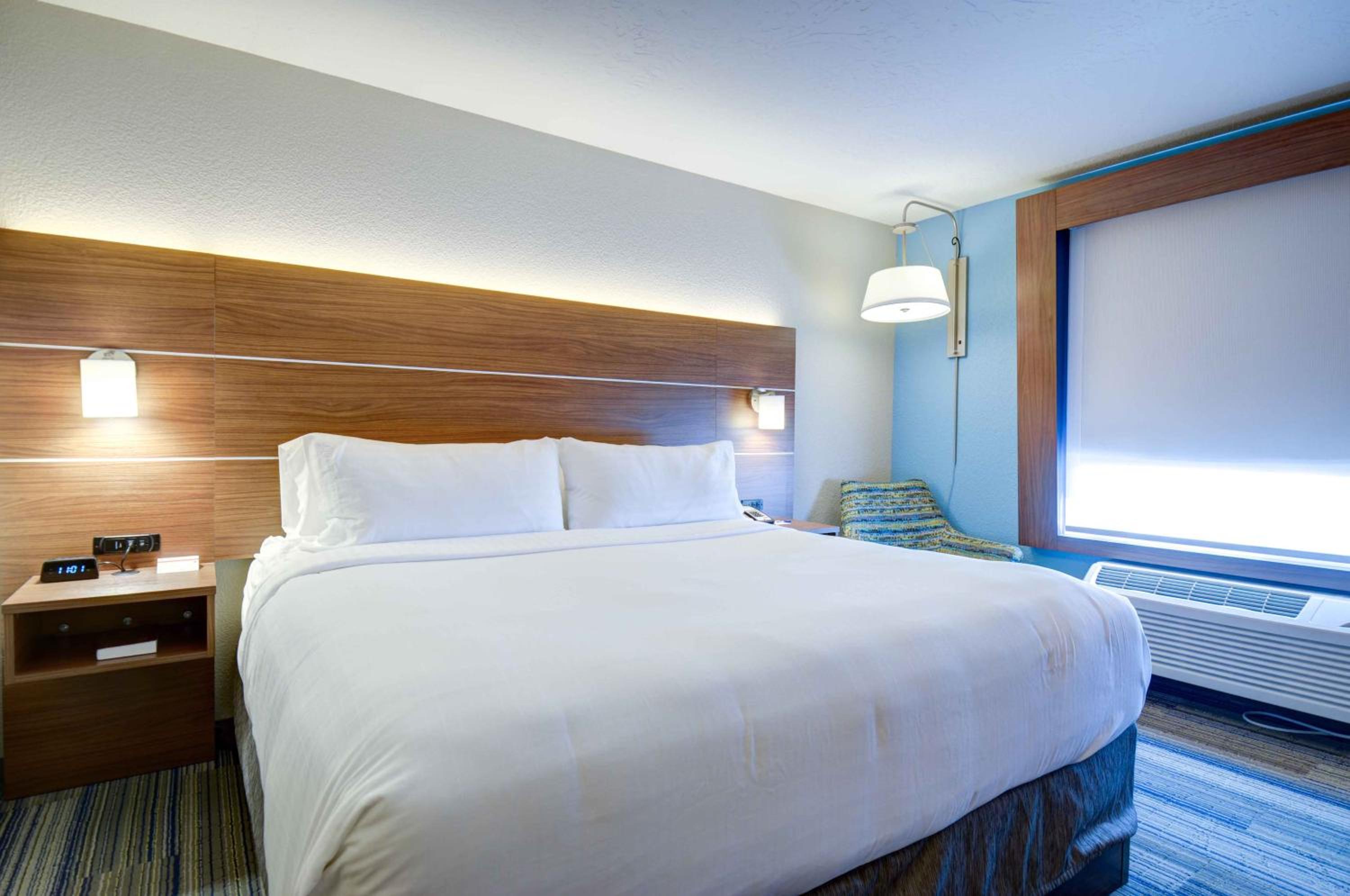 King Suite with Sofa Bed