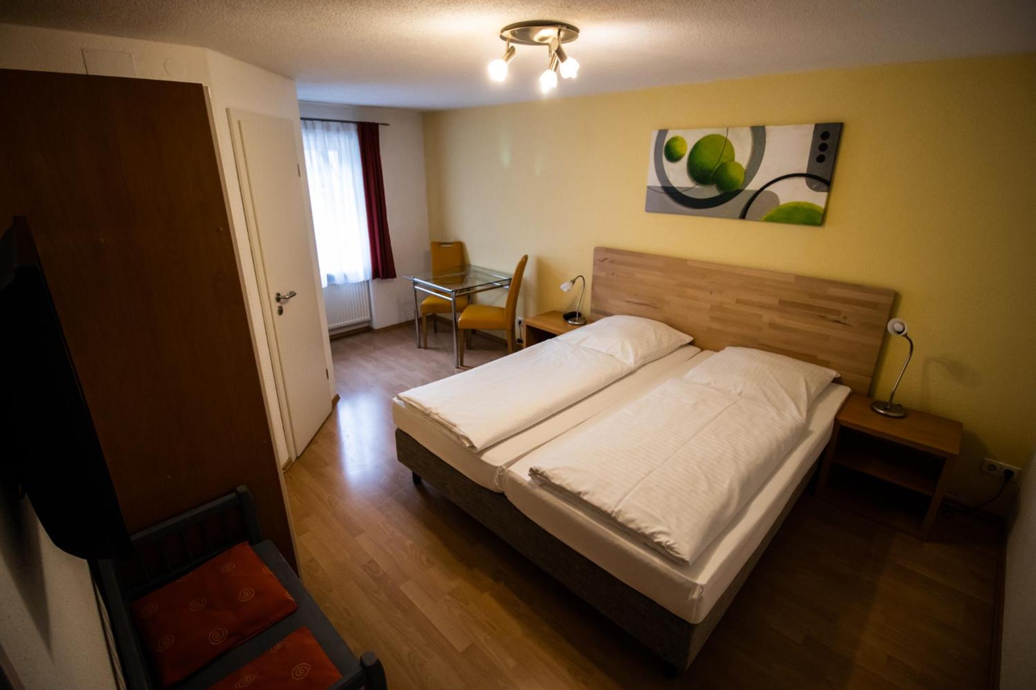 Double Room with Private Bathroom photo 3