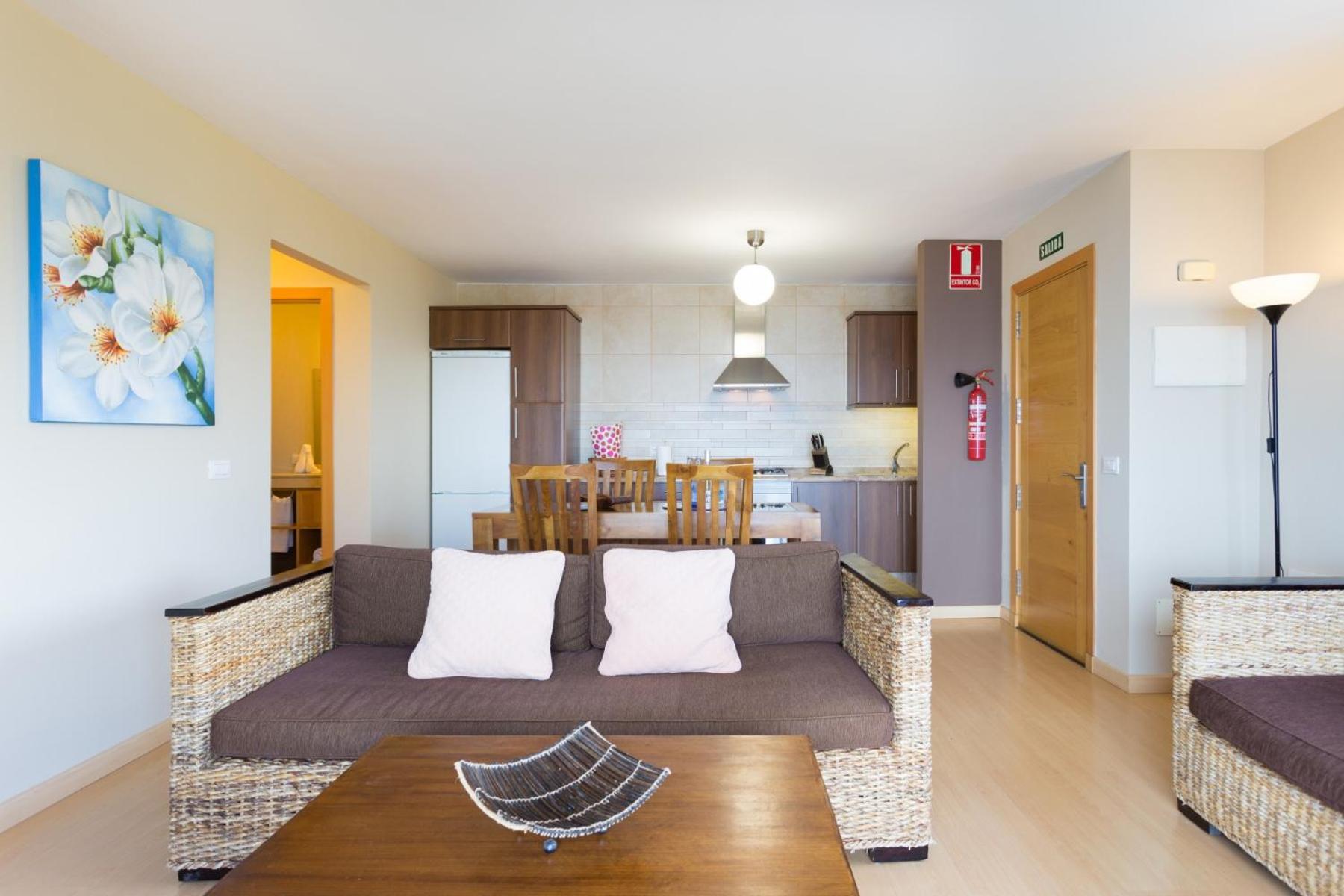 Apartment mit Balkon