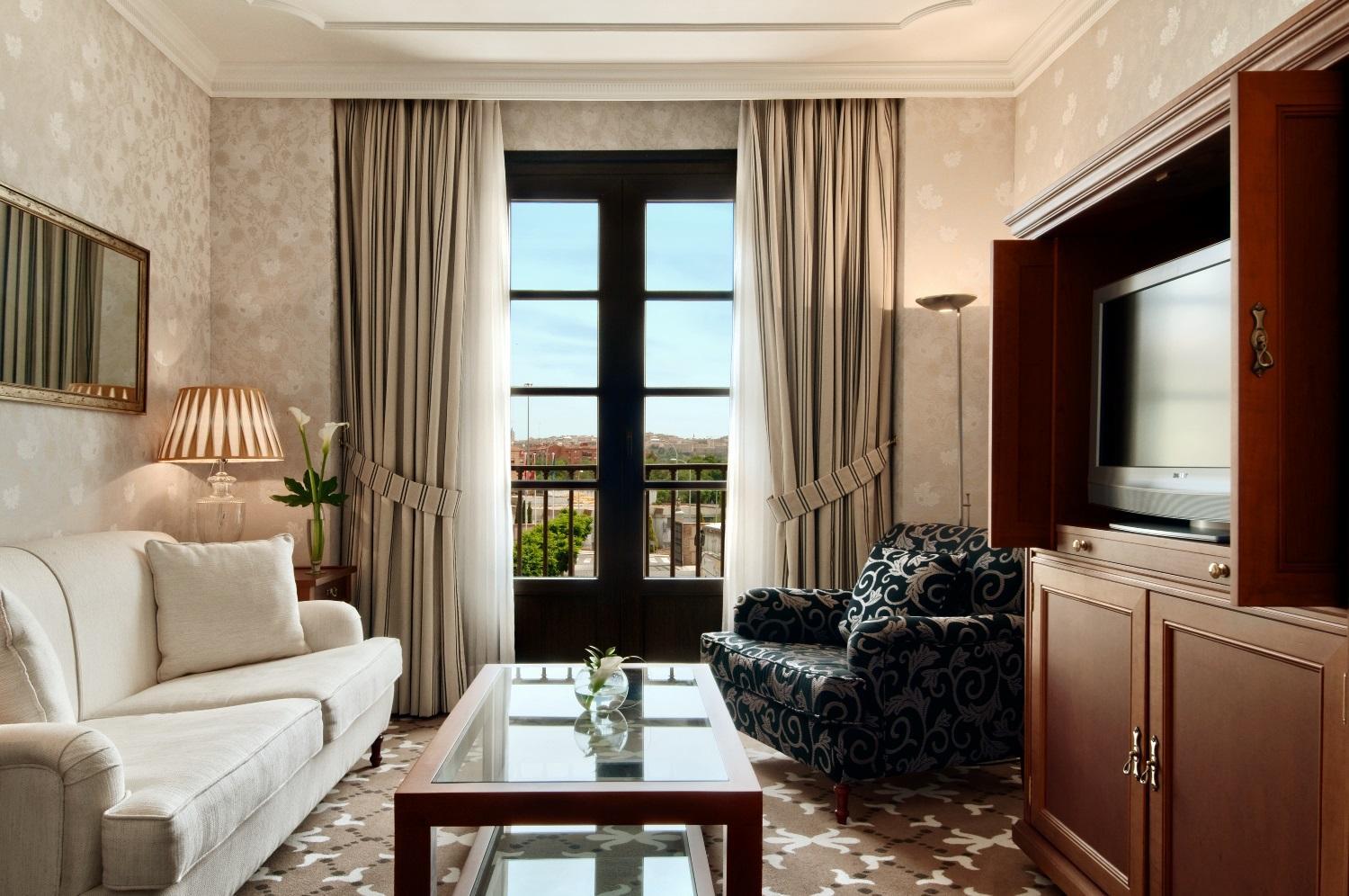 Suite - Photo 4