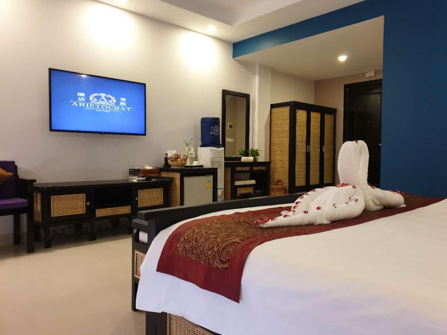 King Room with Sea View - Photo 6