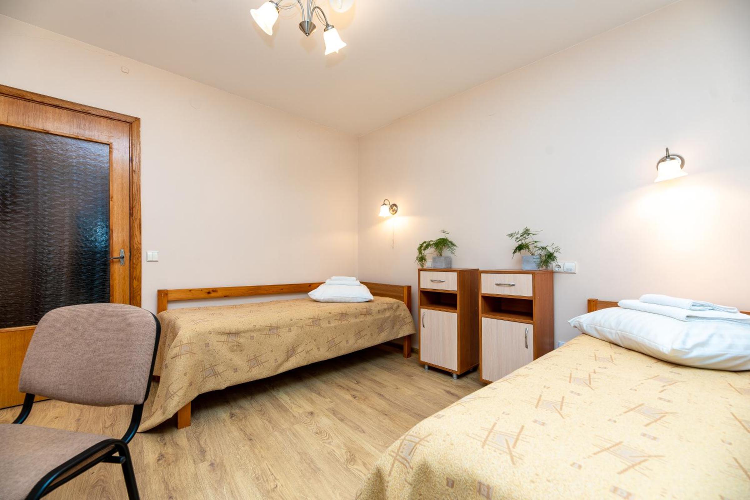 Double or Twin Room - Photo 2