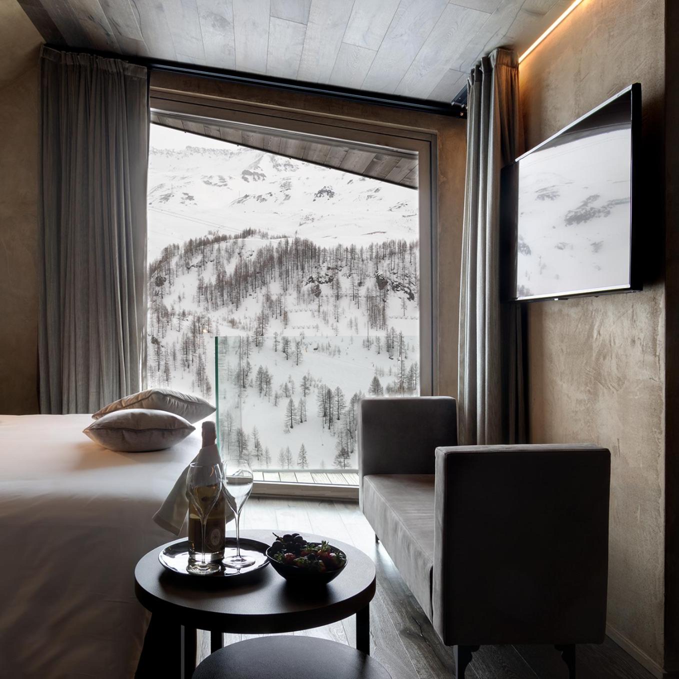 Suite with Spa Bath photo 2