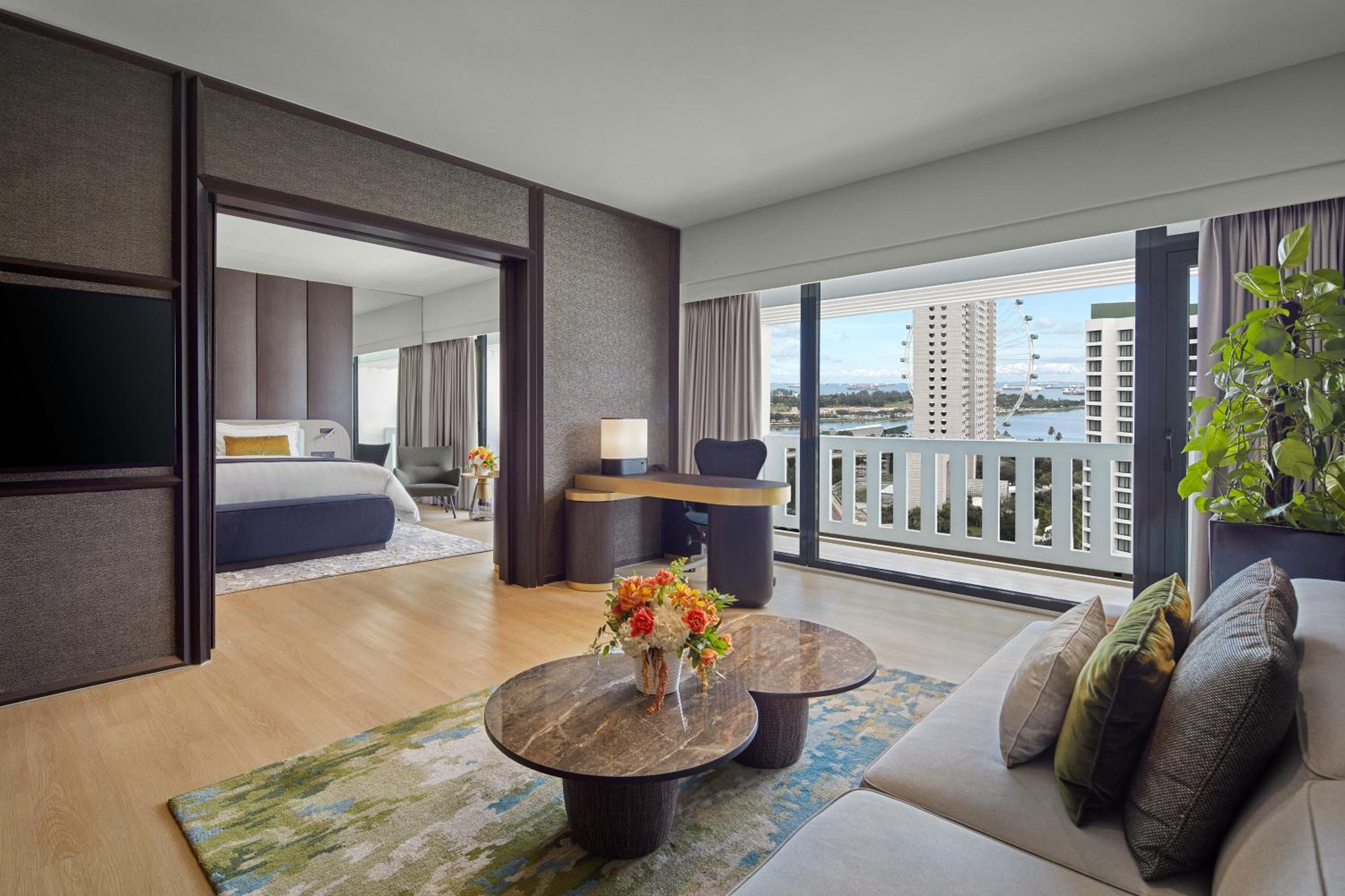 Signature Marina Bay Suite thumbnail 6