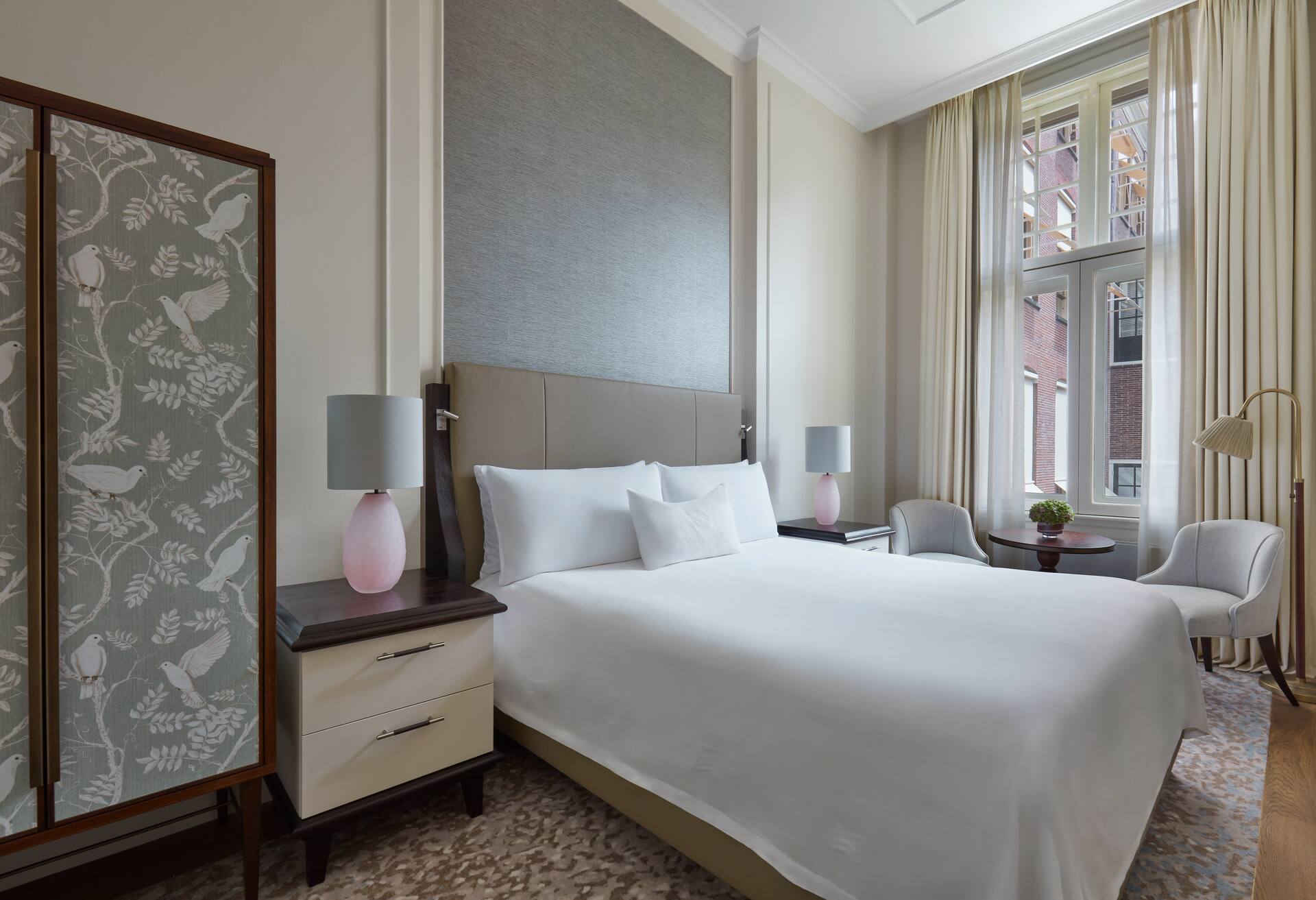 King Superior Room