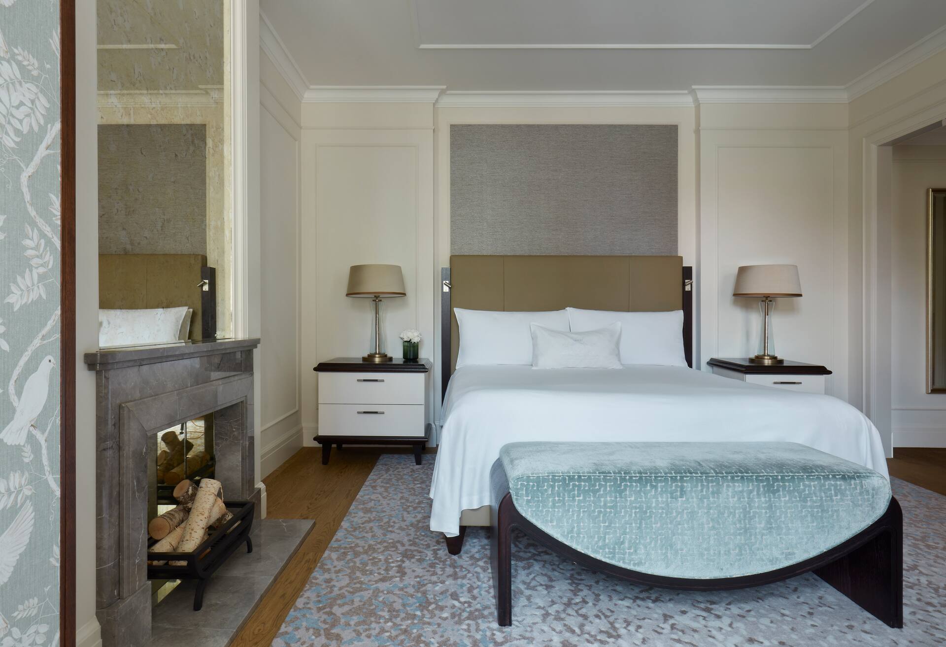 King Premier Room