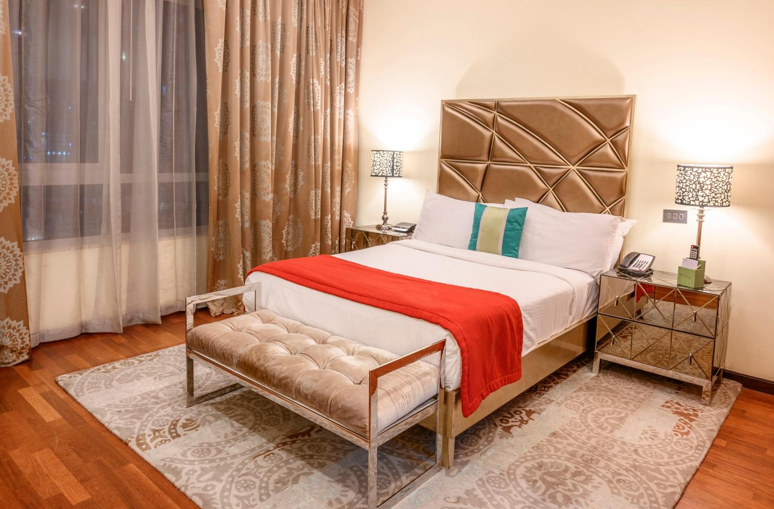 4 Bedroom Penthouse, Panoramic Balcony Burj Khalifa/Fountain View, including Complimentary Luxury Return Airport Transfers
