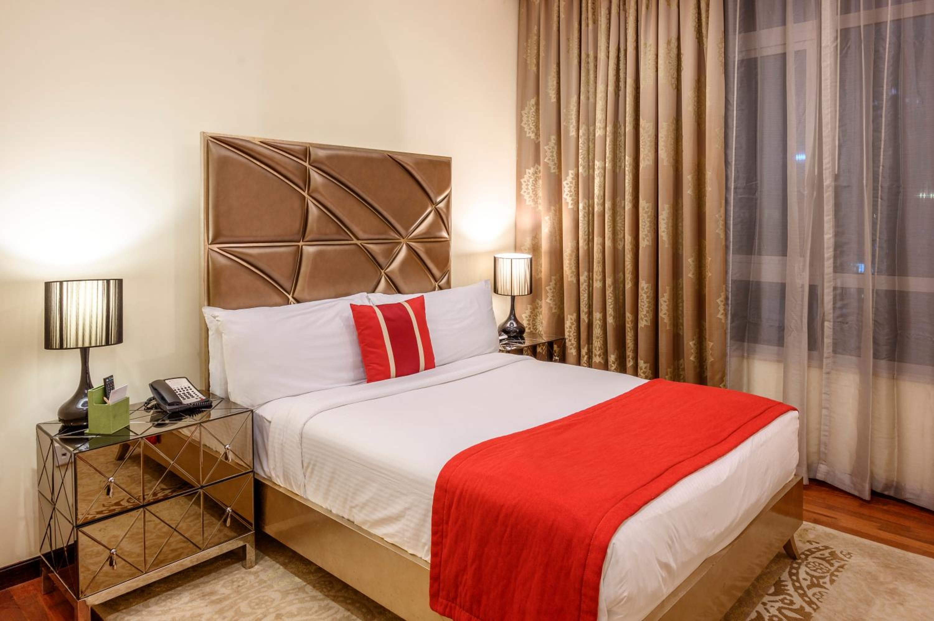 4 Bedroom Penthouse, Panoramic Balcony Burj Khalifa/Fountain View, including Complimentary Luxury Return Airport Transfers thumbnail 5