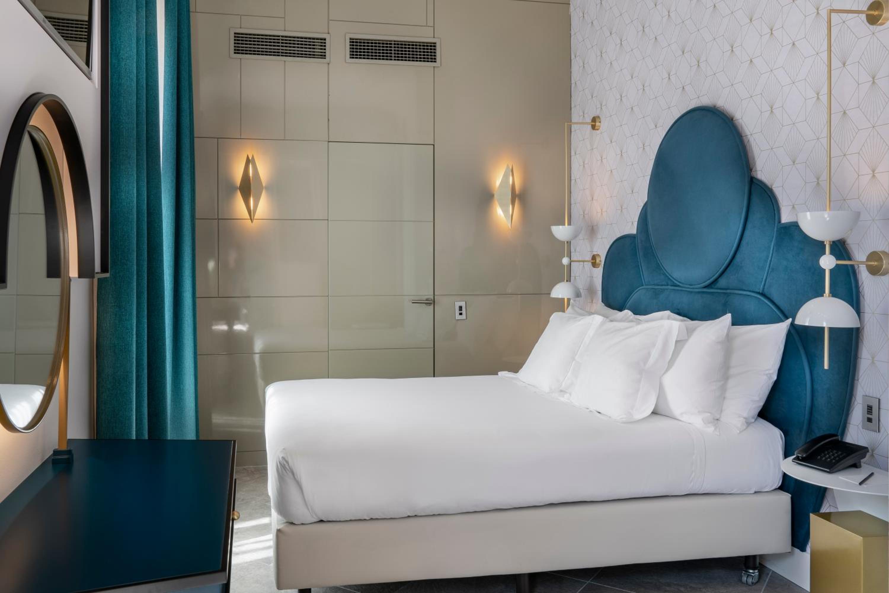 Vincci Room with Terrace
