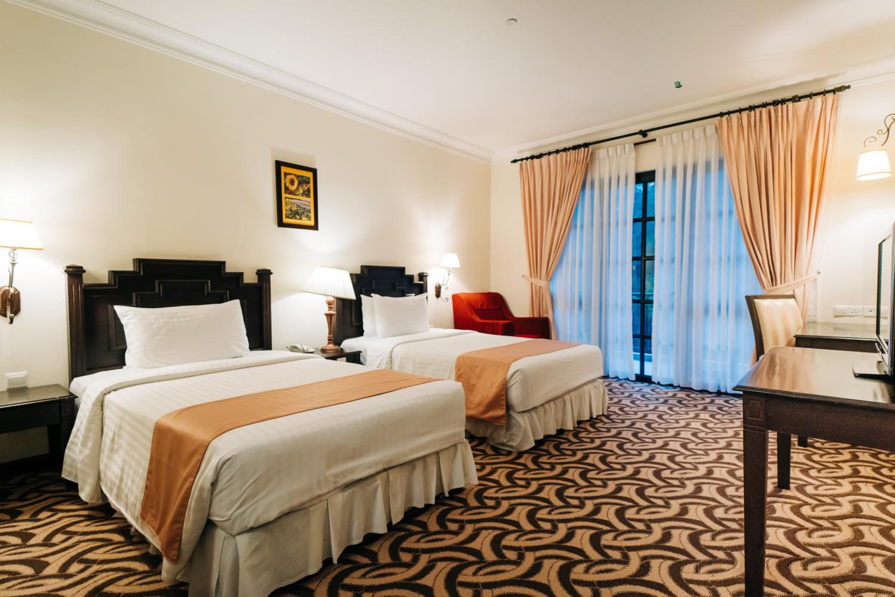 Deluxe Twin Room