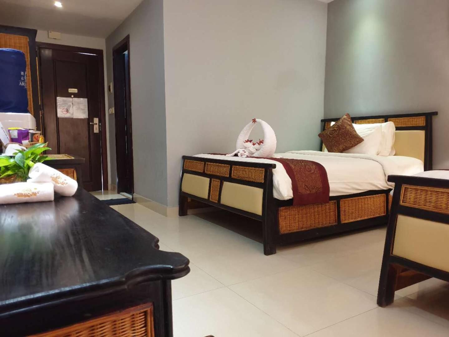 Deluxe Twin Room with Sea View - Photo 2