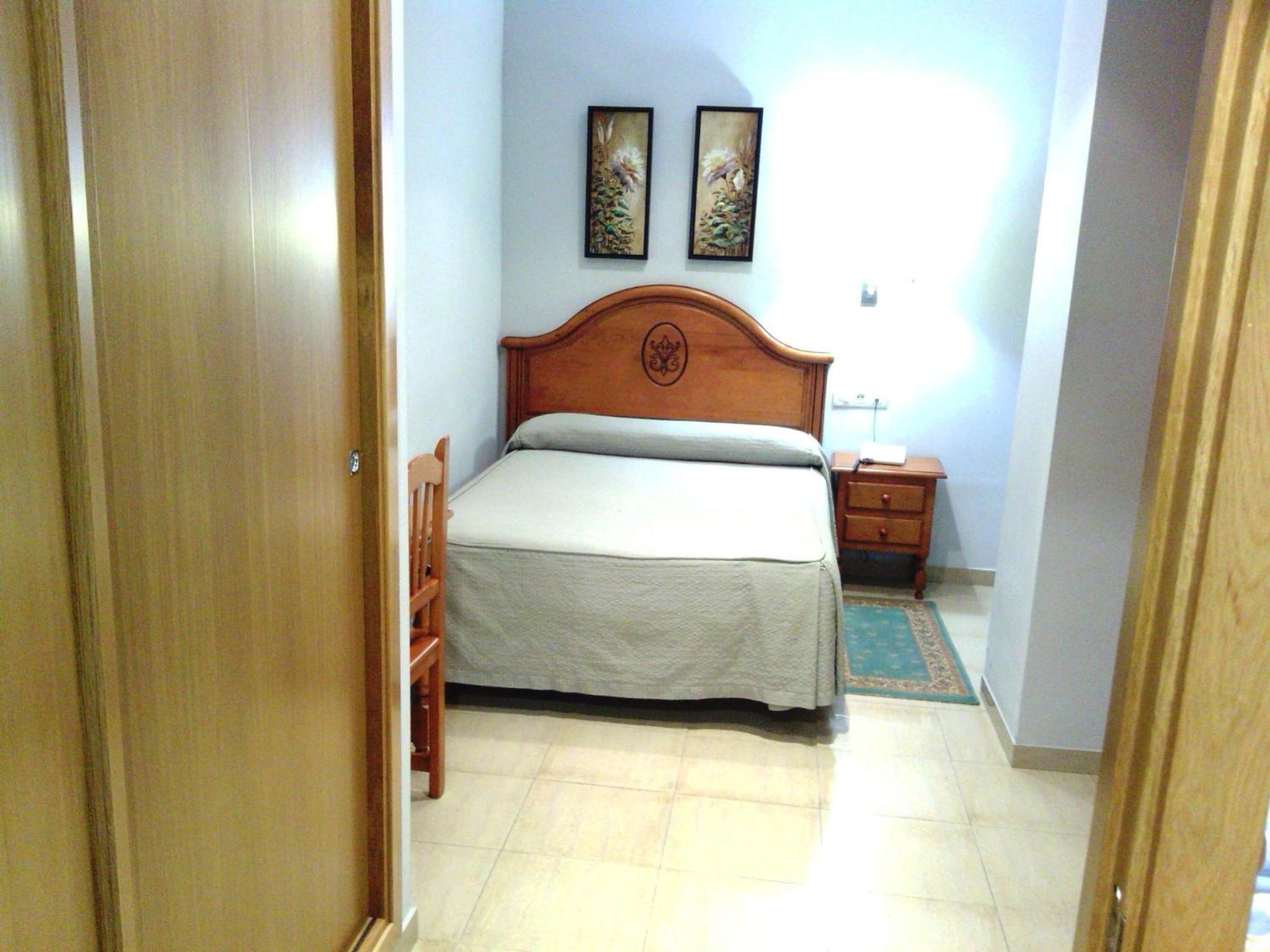 Double Room - Disability Access - Photo 1