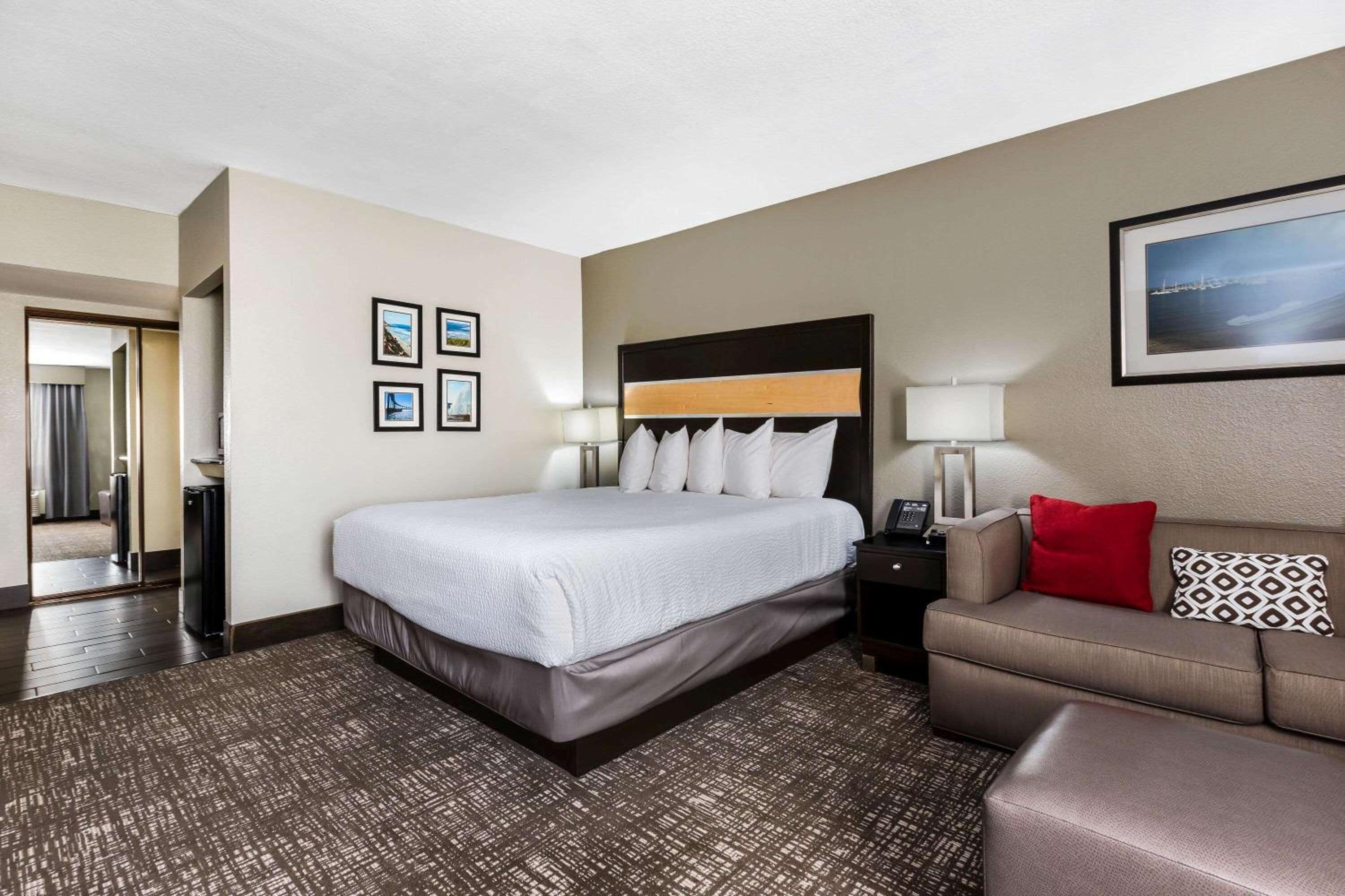 Executive King Room