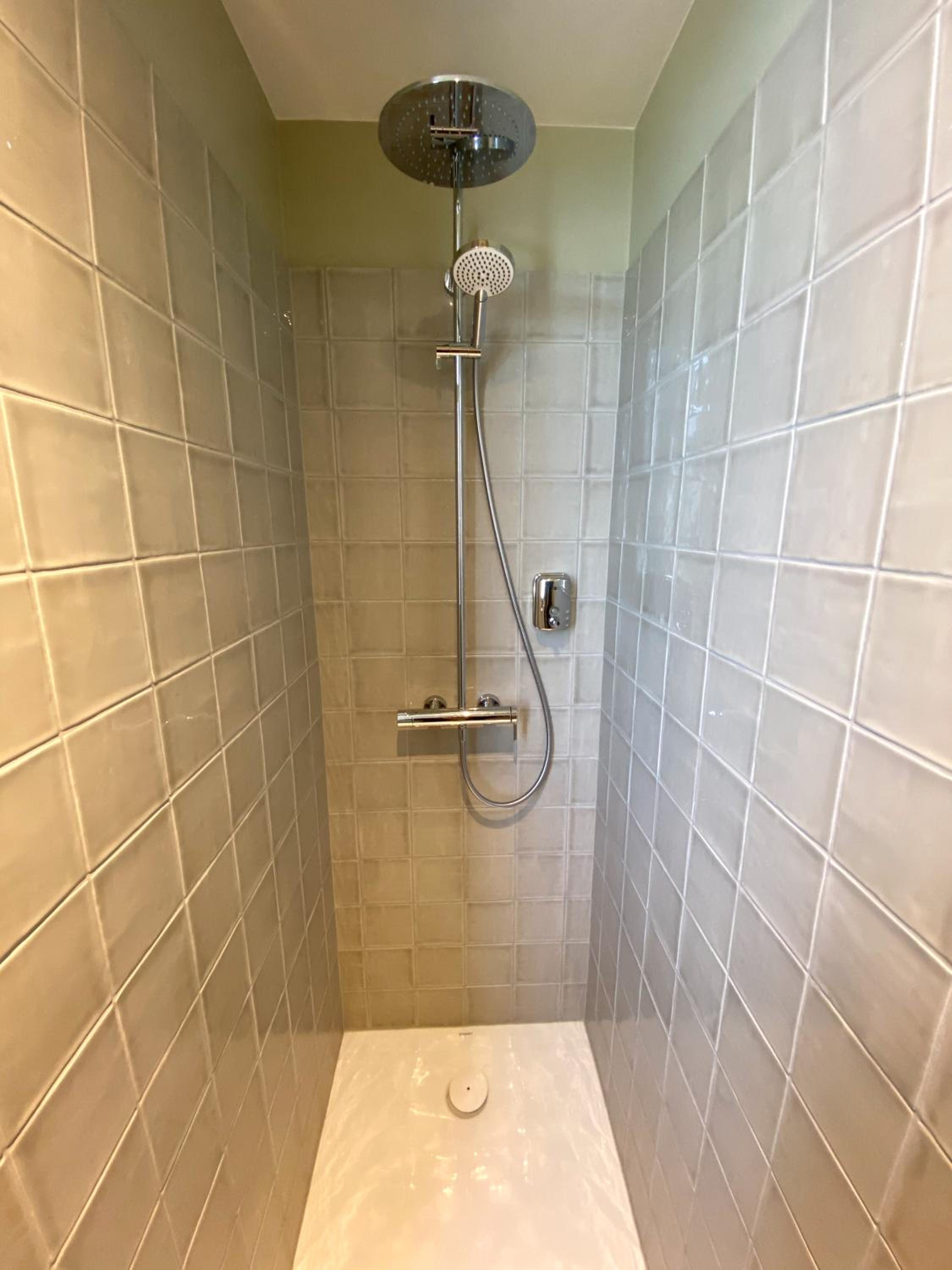 Family Room with Private Bathroom photo 1