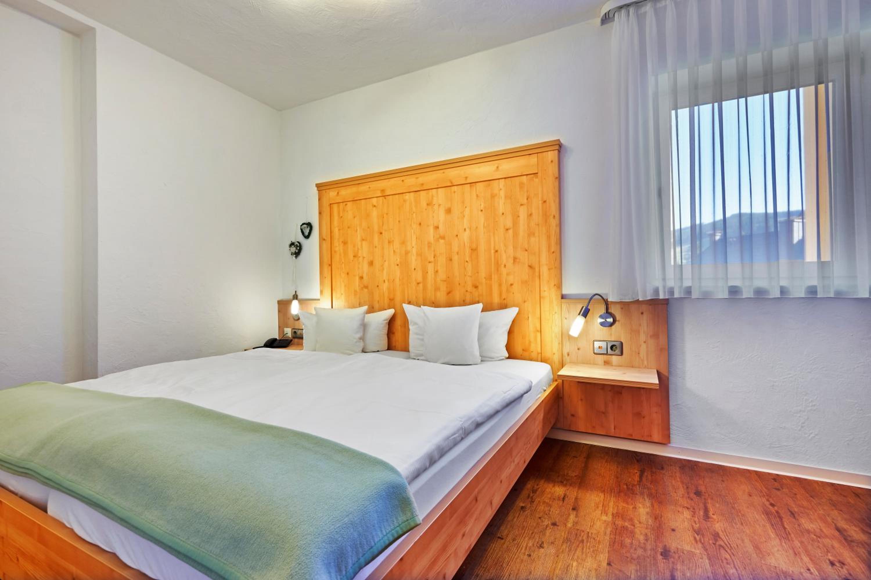 Two-Bedroom Apartment - Photo 14
