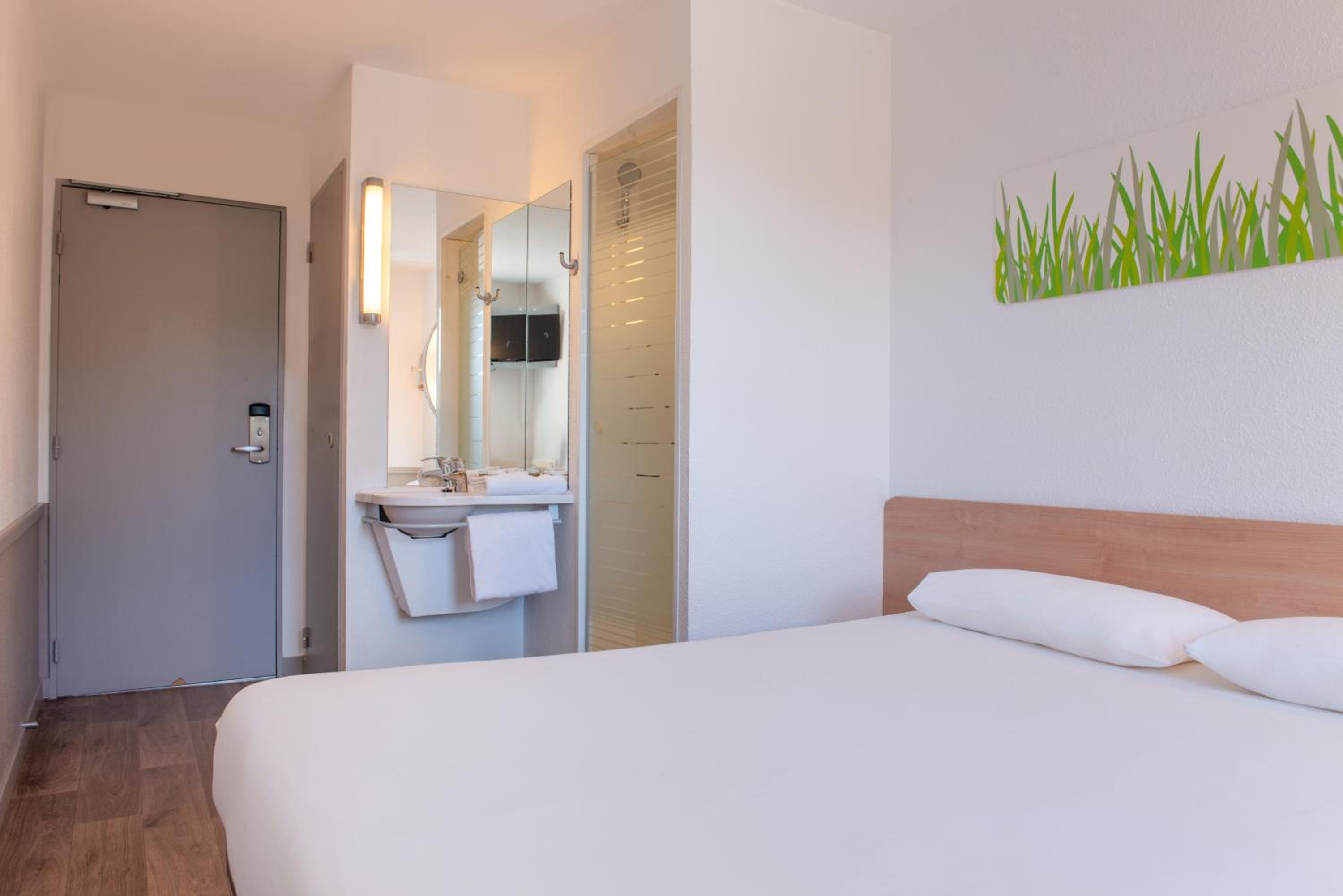 Double Room - Photo 4