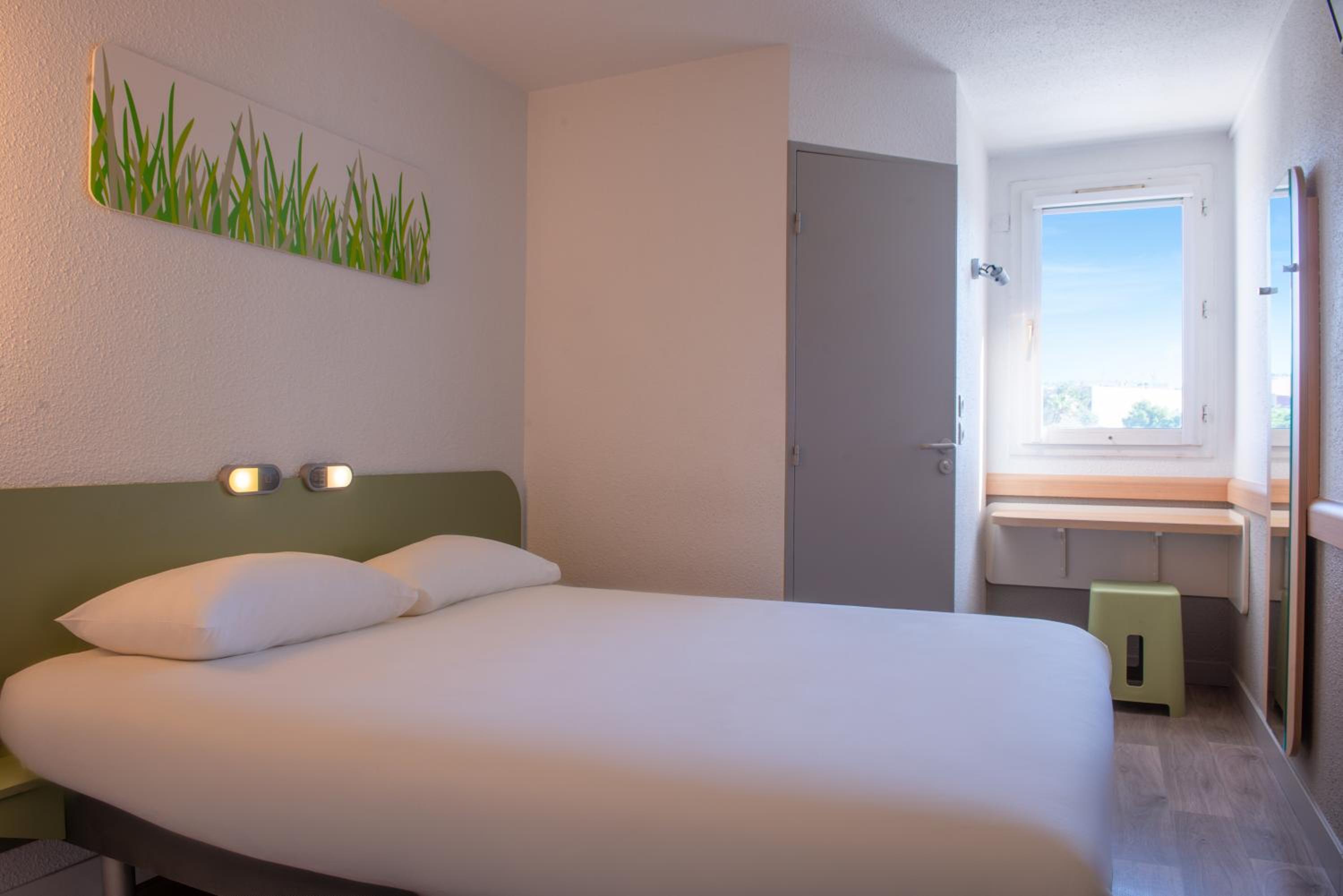 Double Room - Photo 5