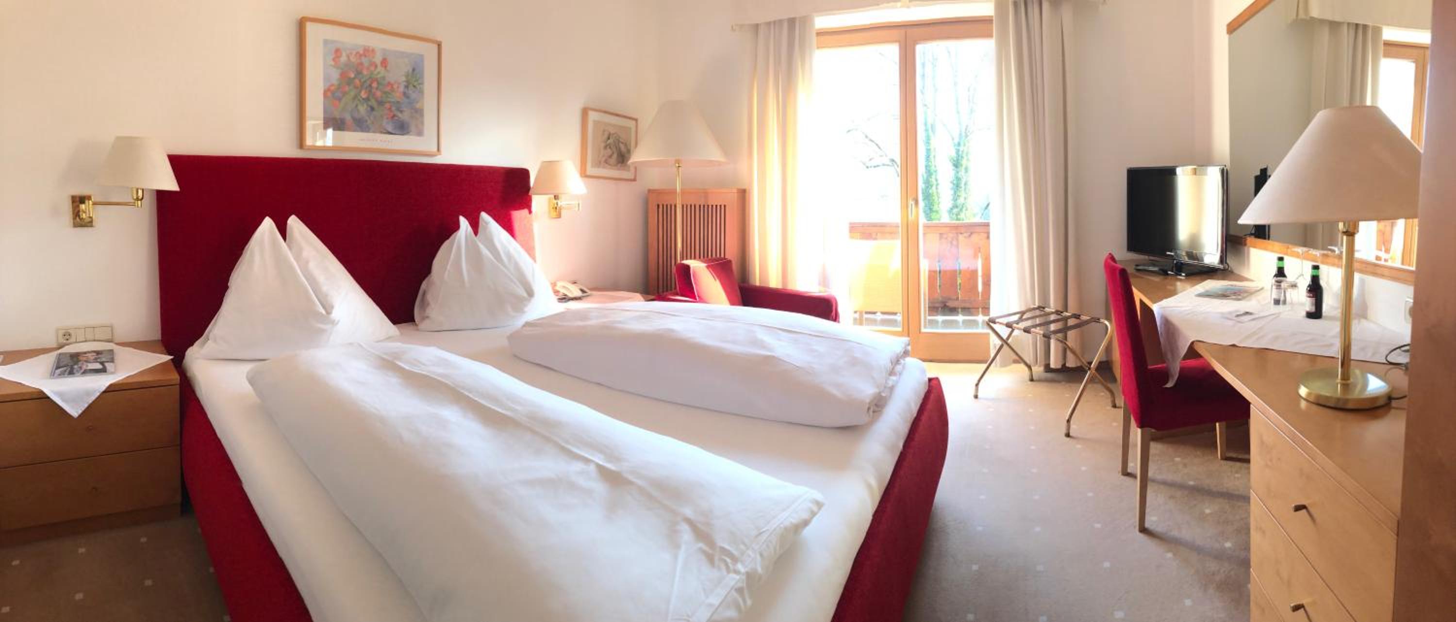 Comfort Double Room with Balcony - Photo 1