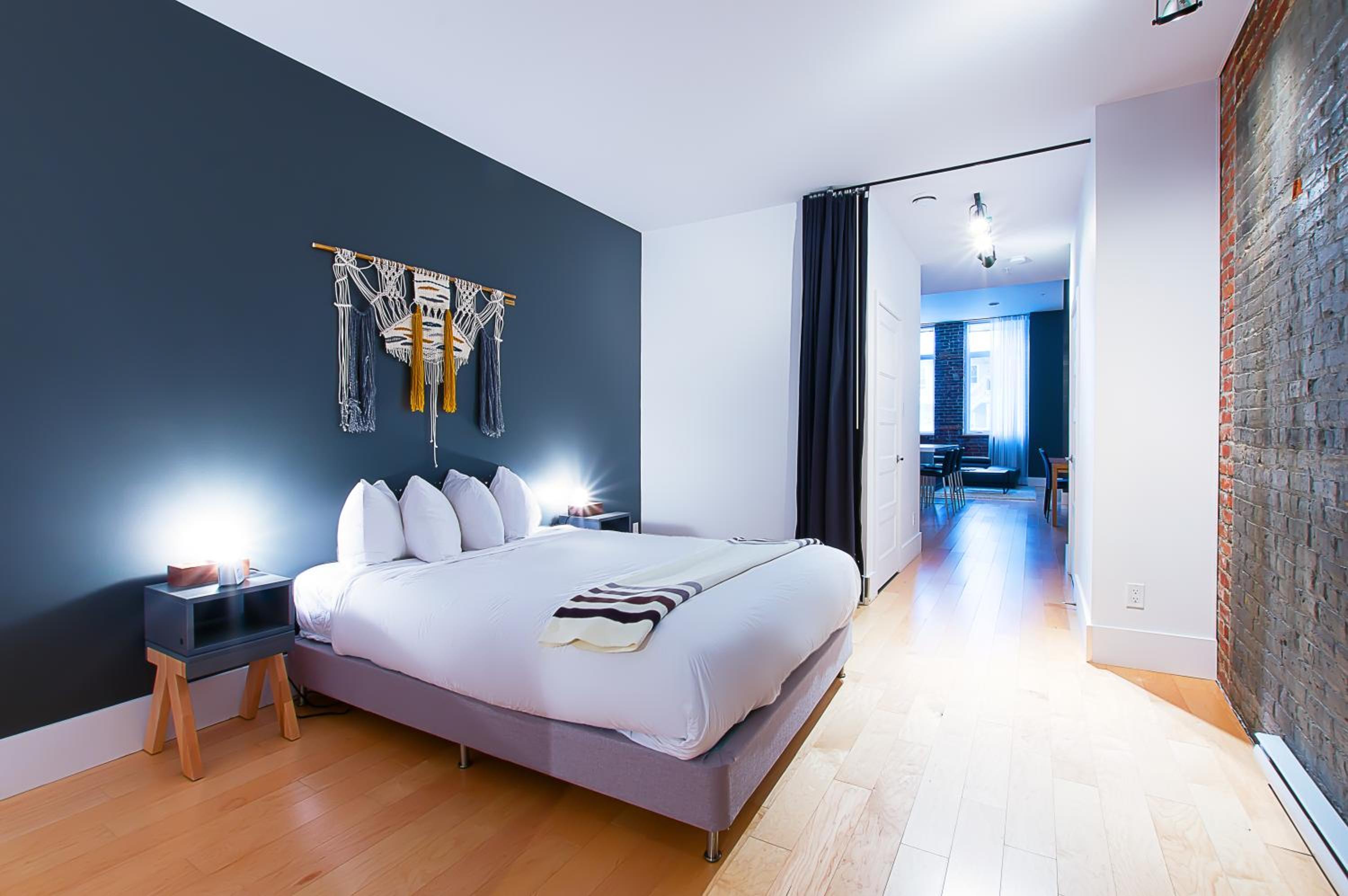 Deluxe One-Bedroom Apartment RC2 thumbnail 6