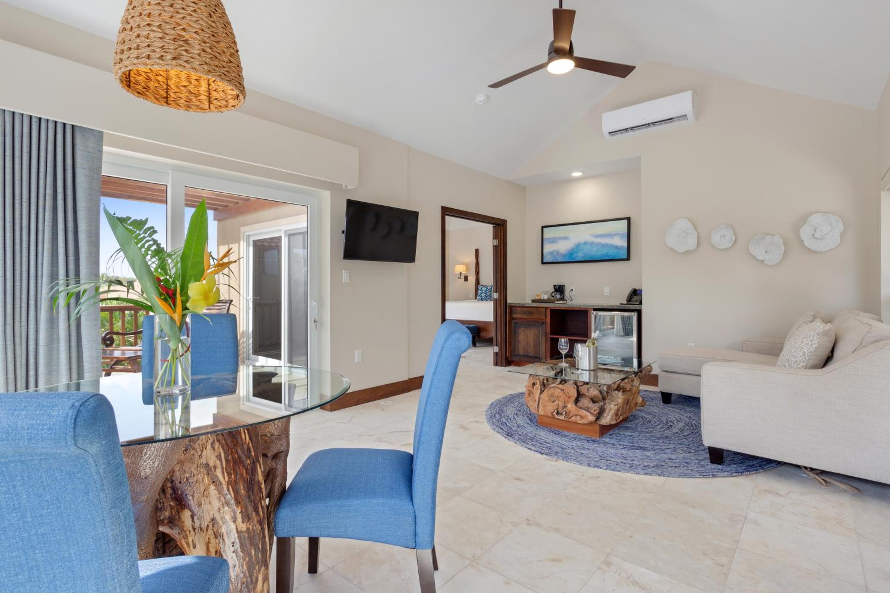 Deluxe Bungalow with Sea View photo 2
