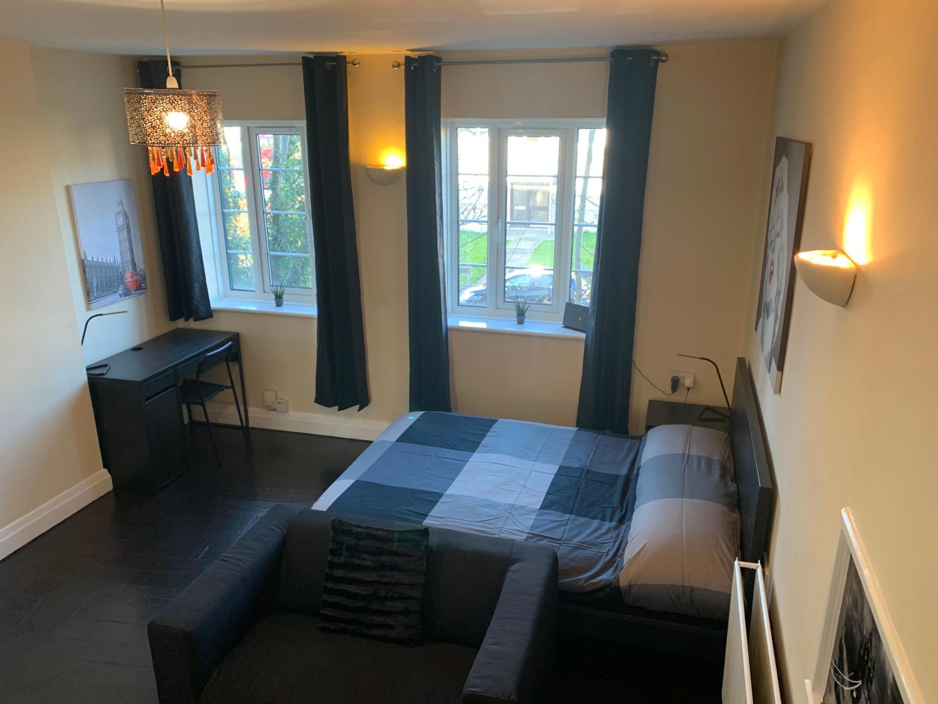 Large Double Room photo 1