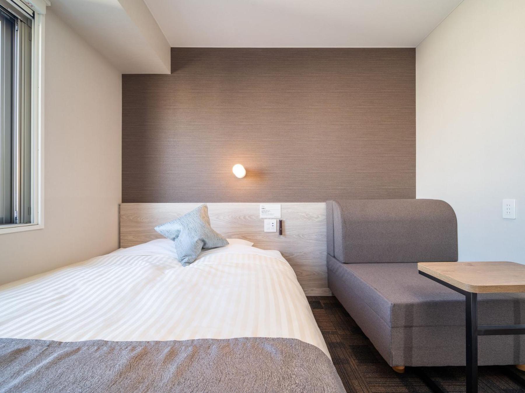 Economy Twin Room