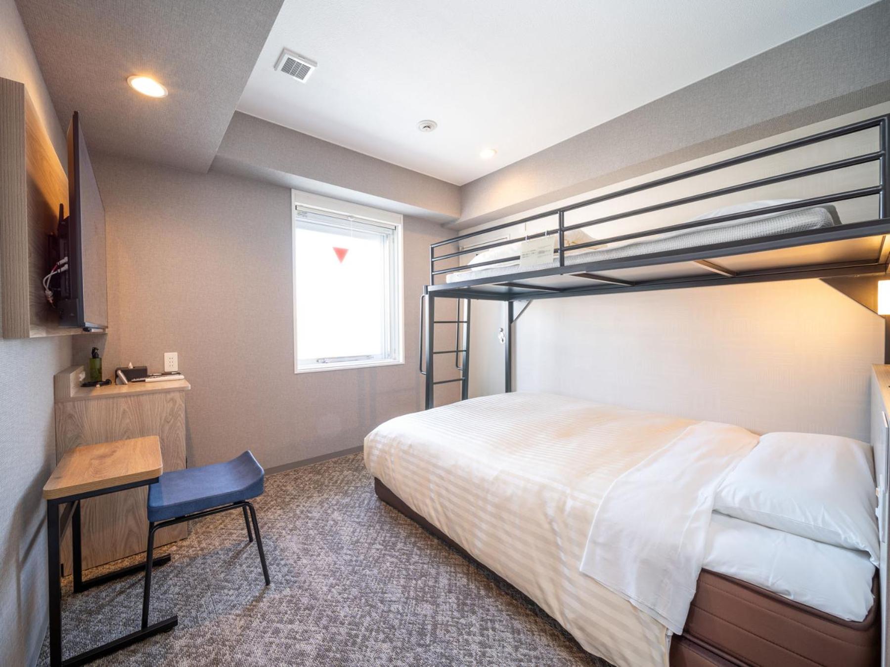 Double or Twin Room - Photo 6