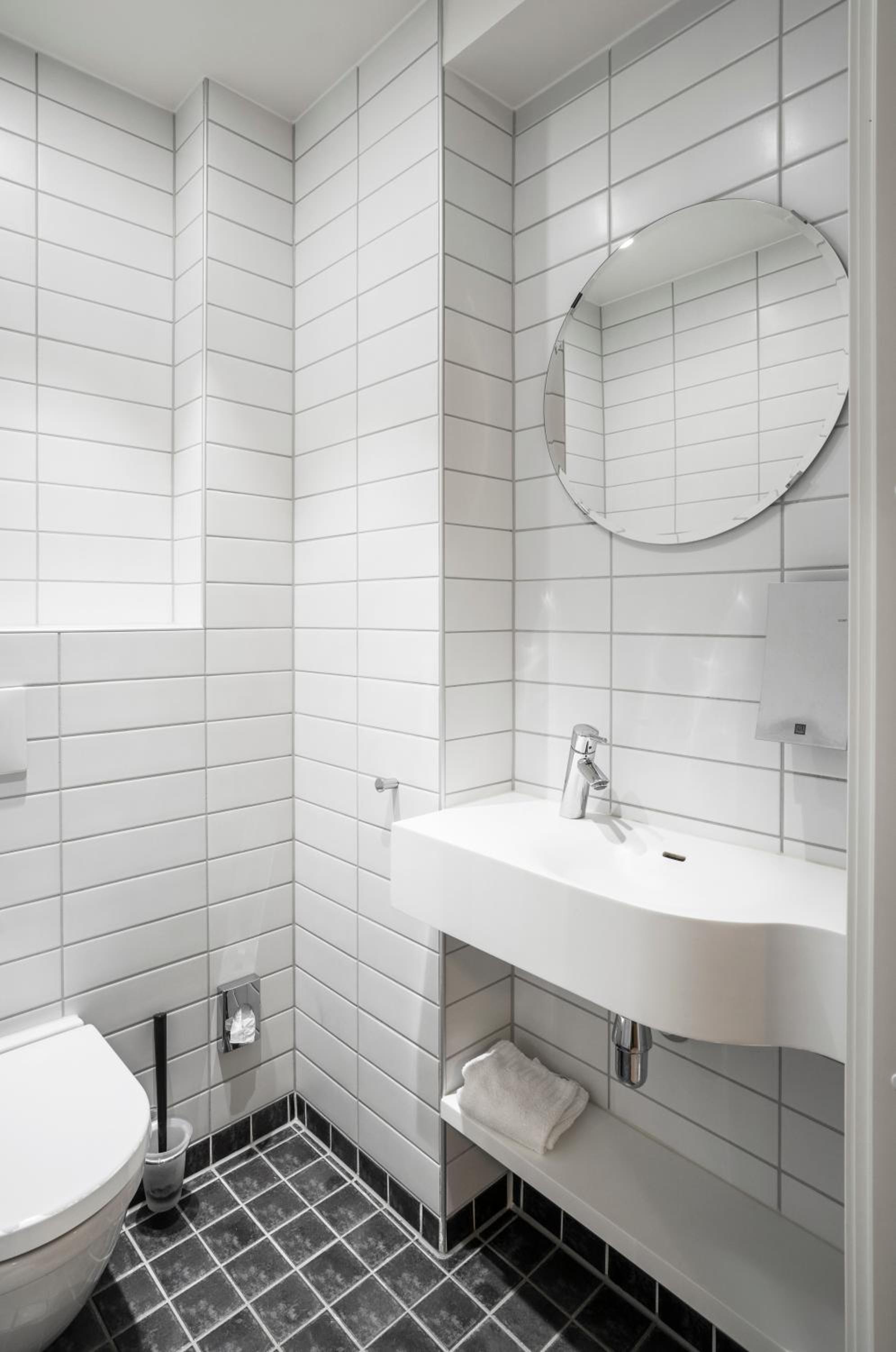 Two-Bedroom Apartment, photo 7